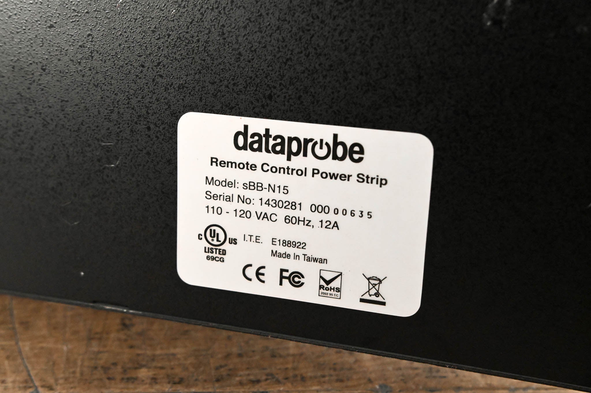 Dataprobe iBootBar sBB-N15 Remote Control Power Strip