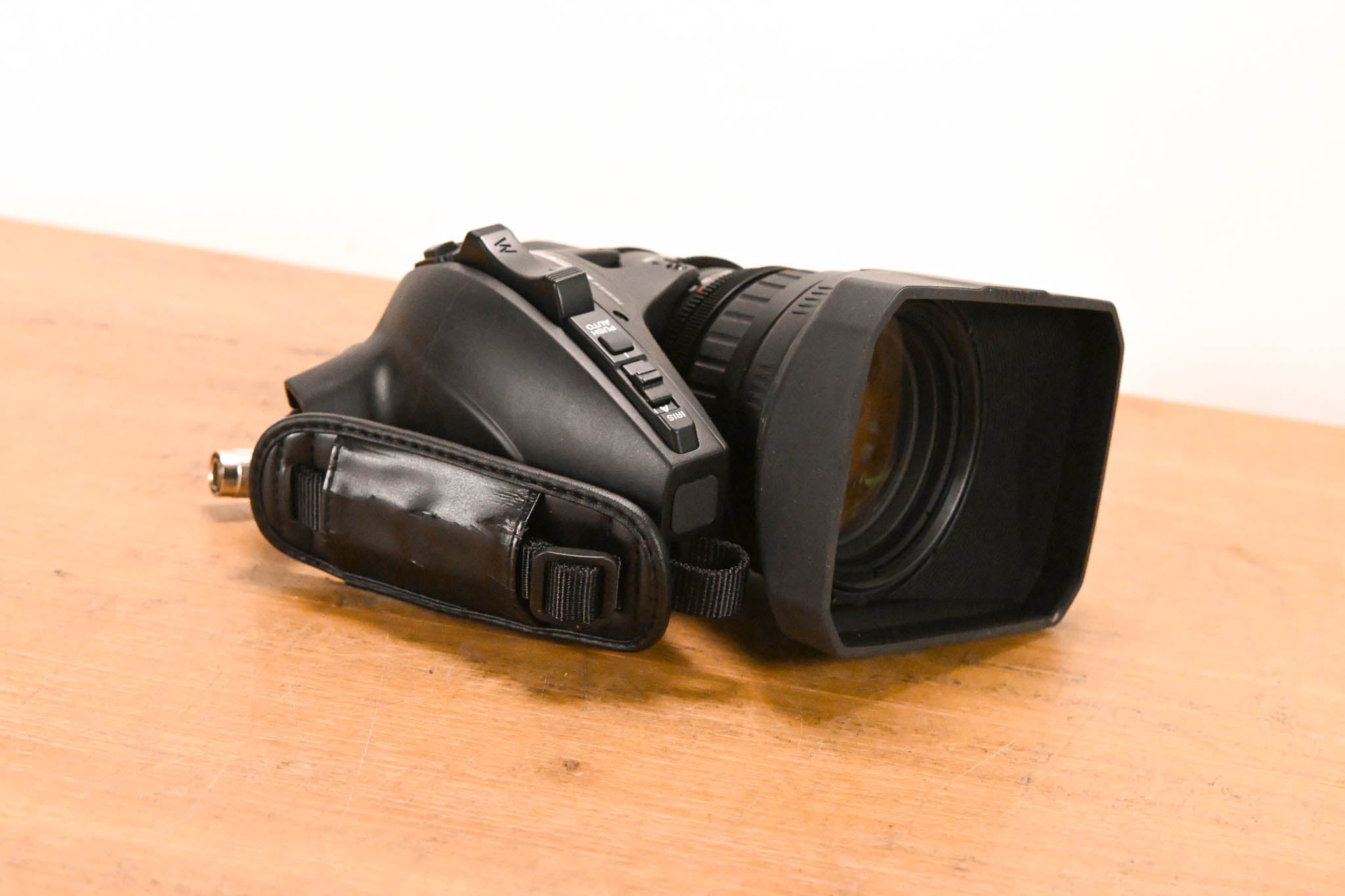 Fujinon XA16x8A-XB4 Broadcast Zoom Lens - 1:1.9/8-128mm