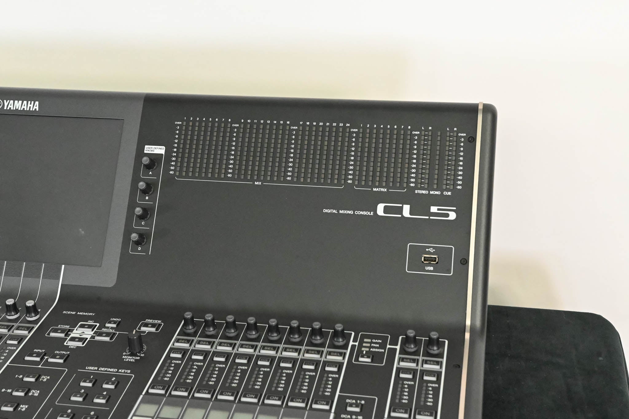 Yamaha CL5 72-Channel Digital Mixing Console