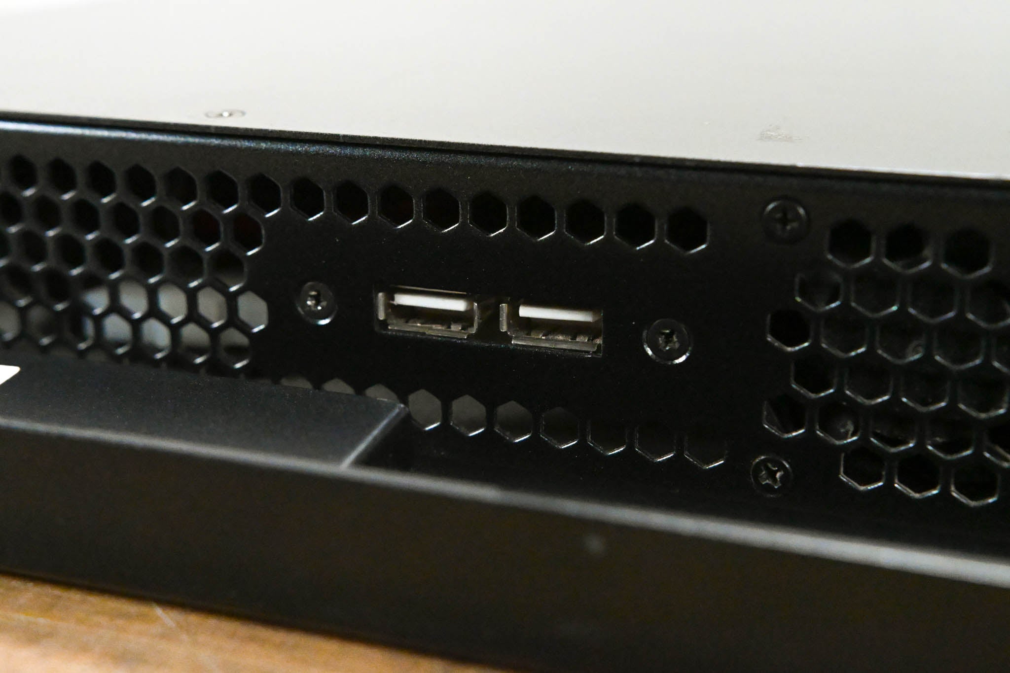 NewTek (Vizrt) NC1 I/O Studio Input/Output Module