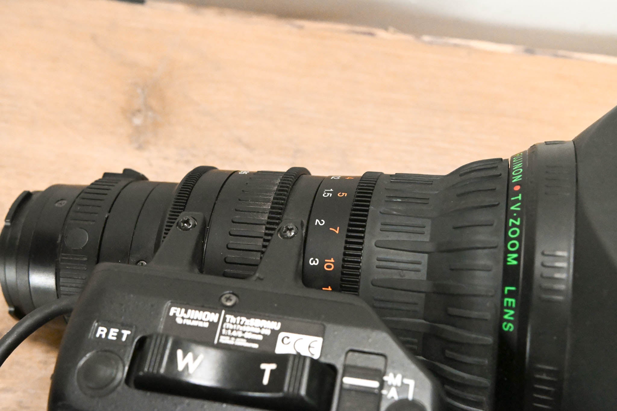 Fujinon Th17x5BRMU Broadcast Zoom Lens - 1:1.4/5-85mm