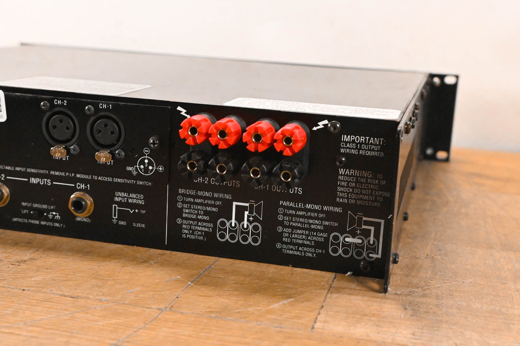 Crown Macro-Tech 3600VZ 2-Channel Power Amplifier