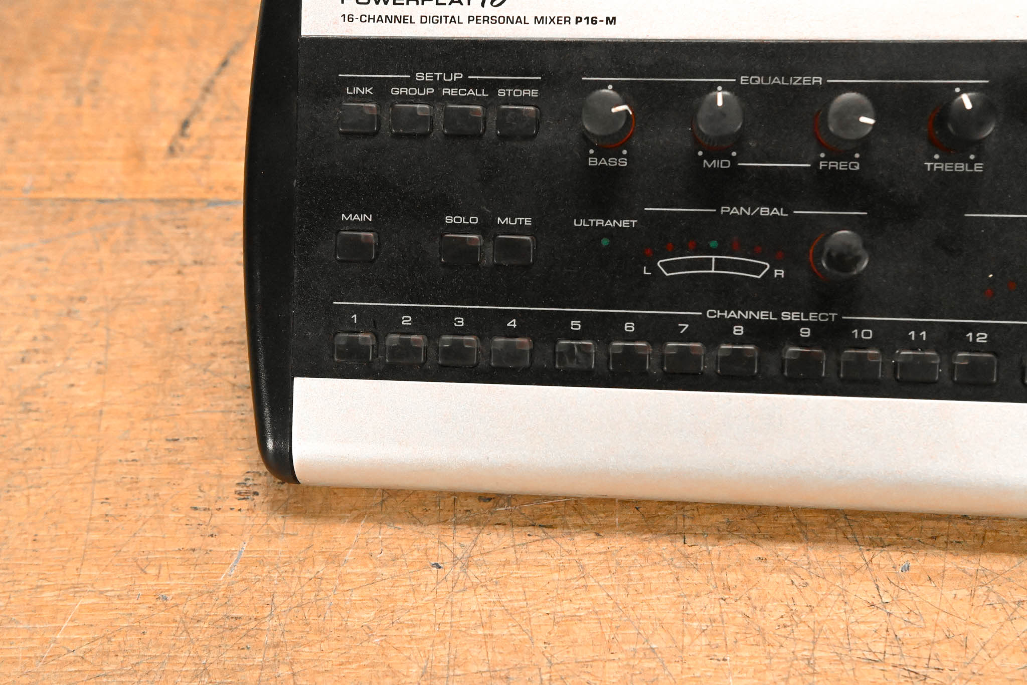 Behringer Powerplay P16-M 16-Channel Digital Personal Mixer