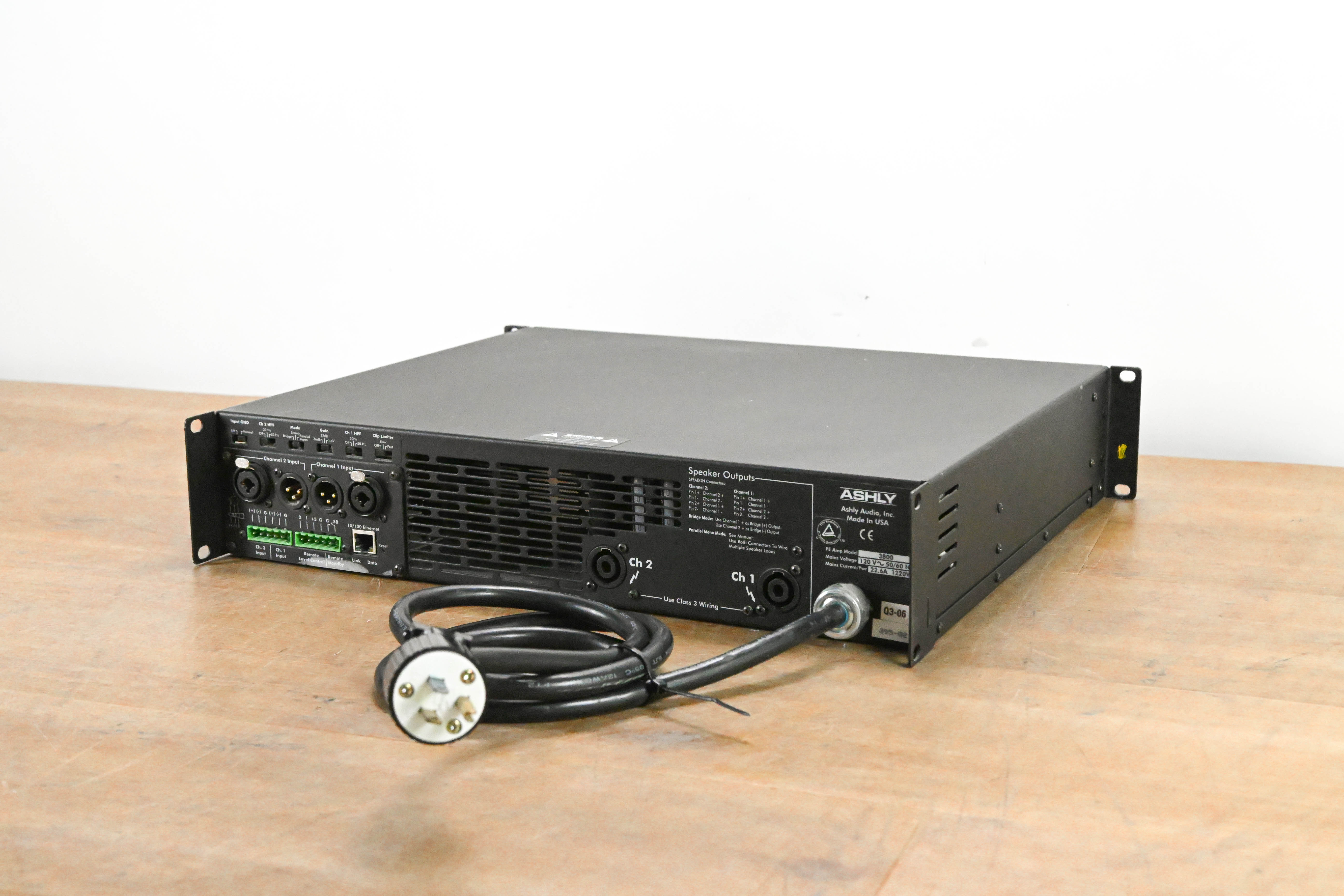 Ashly PE-3800 2-Channel Protea-Enabled 1900W Power Amplifier