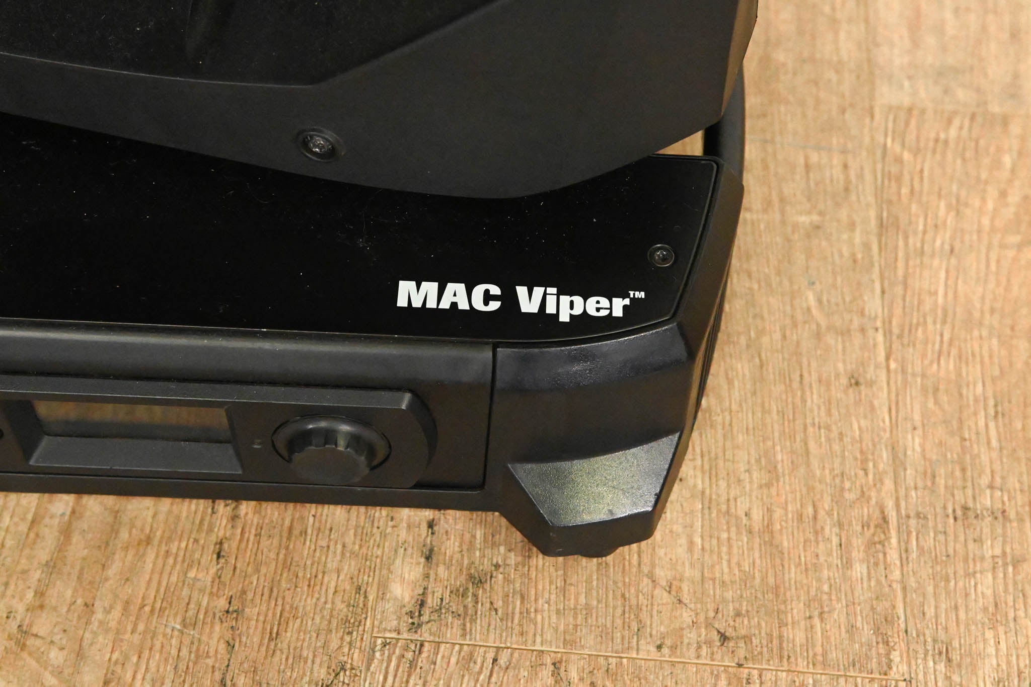 Martin MAC Viper Profile High Output Discharge-Based Moving Light