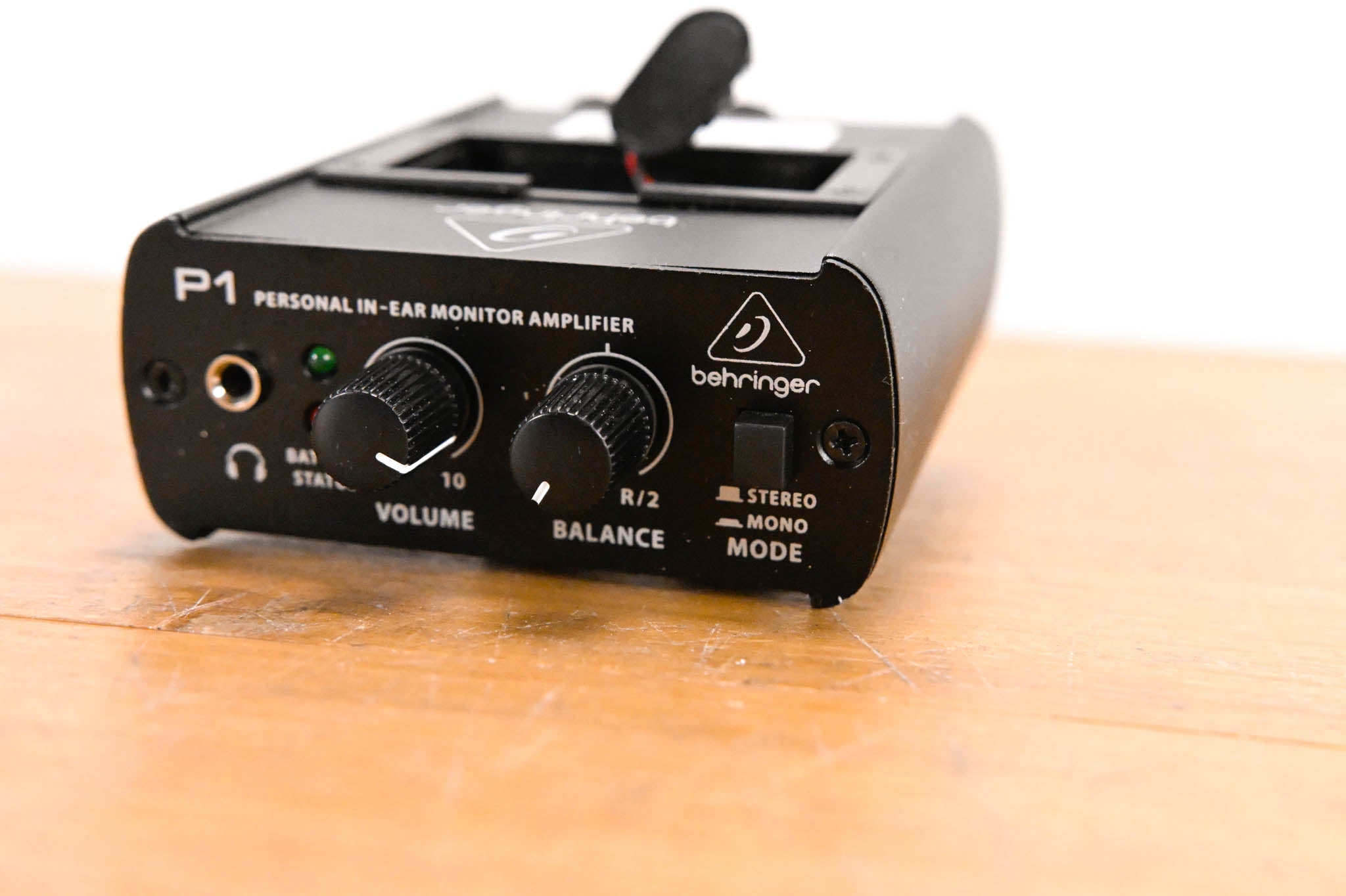 Behringer Powerplay P1 Personal In-Ear Monitor Amplifier