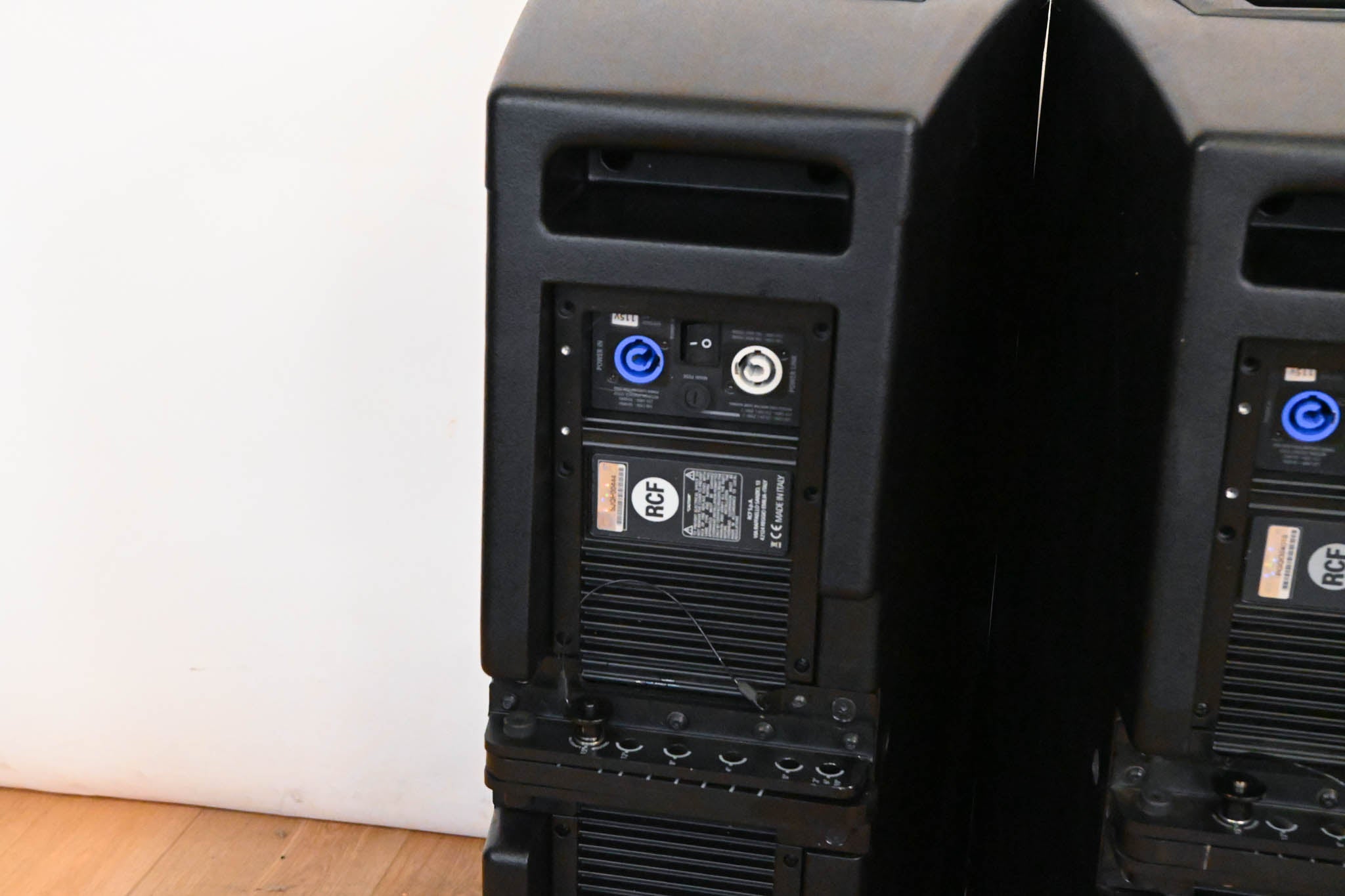 RCF HDL-20A Active Line Array Module (PAIR)