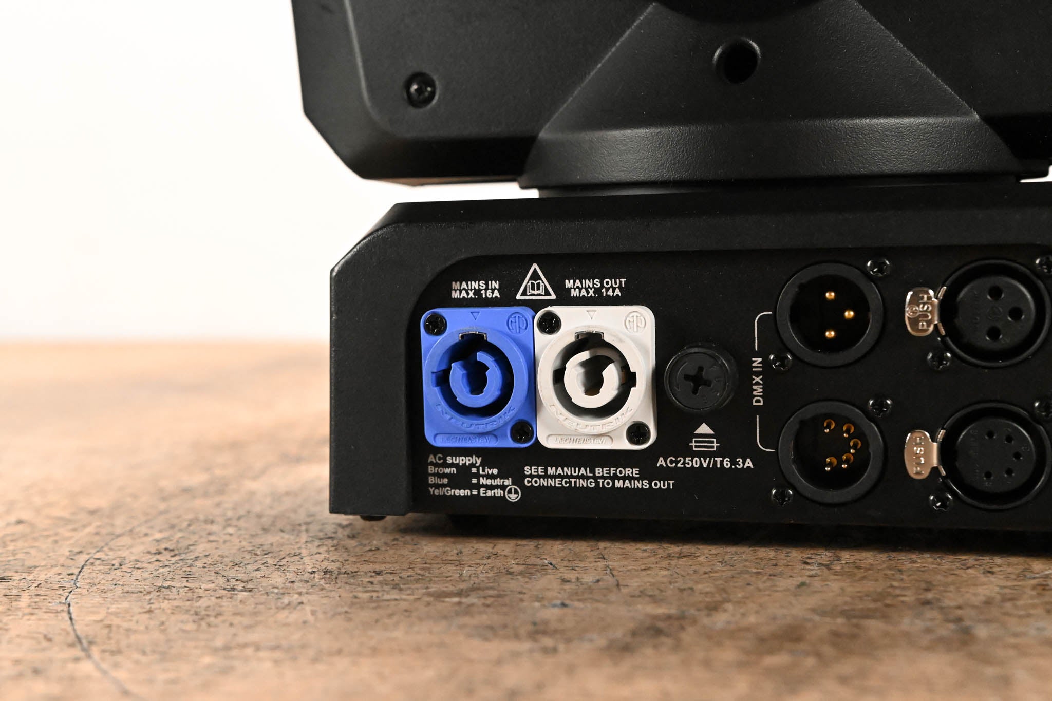 Martin Lighting RUSH MH 2 Wash LED Wash Moving Head Fixture