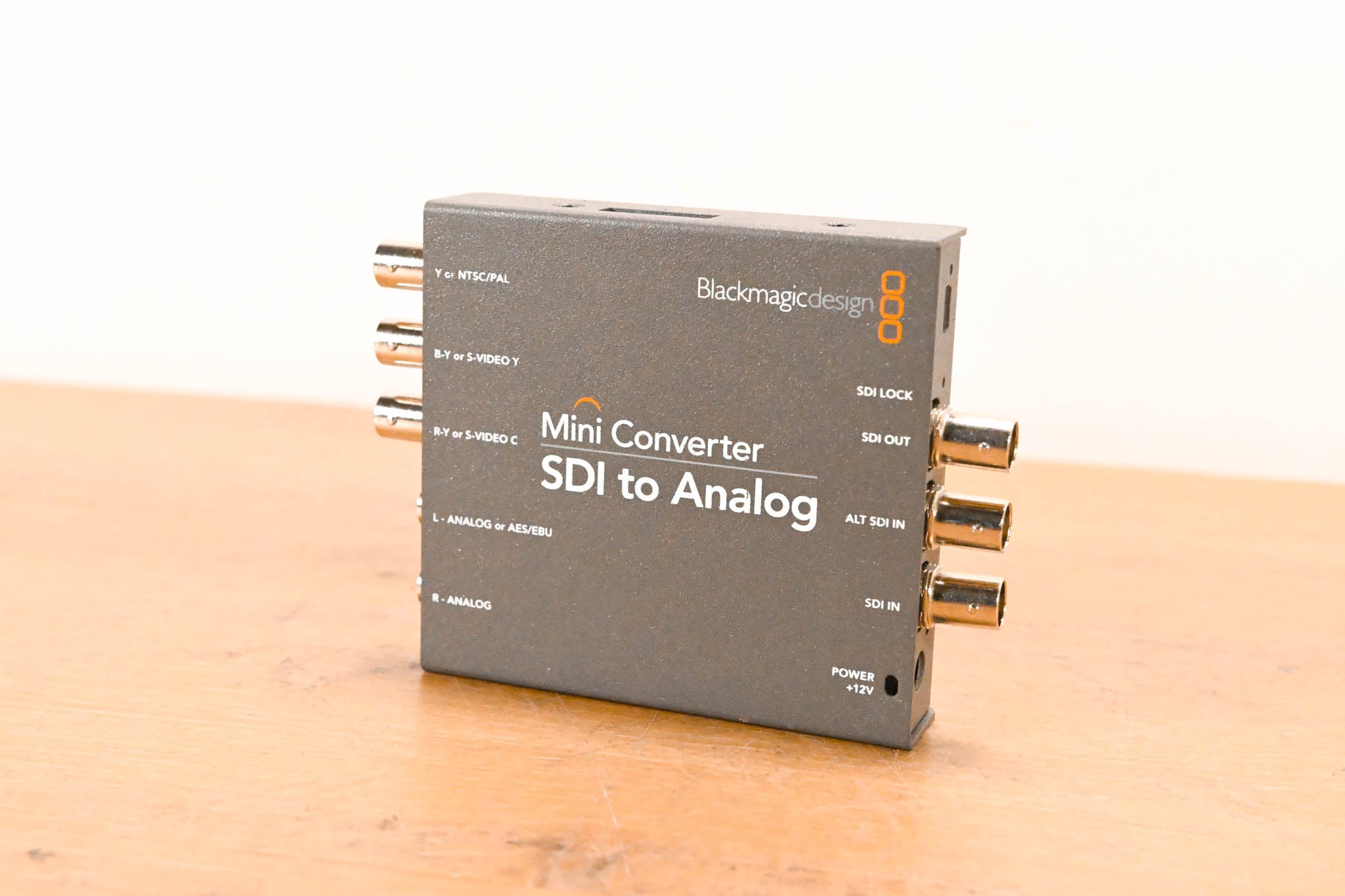 Blackmagic Design Mini Converter SDI to Analog (NO POWER SUPPLY)