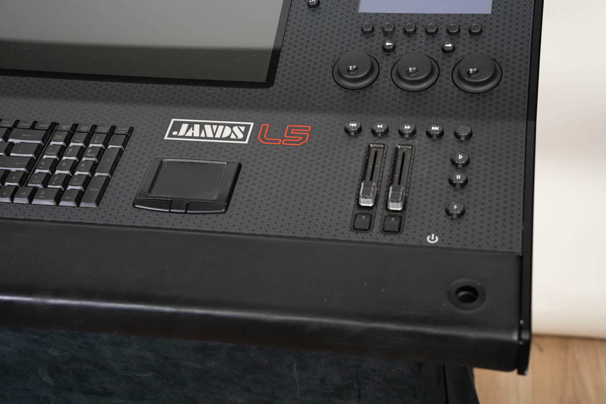 Jands Vista L5 Lighting Control Console