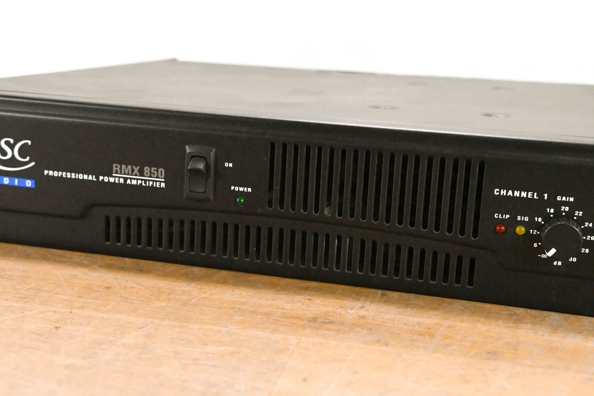 QSC RMX850 2-Channel Power Amplifier