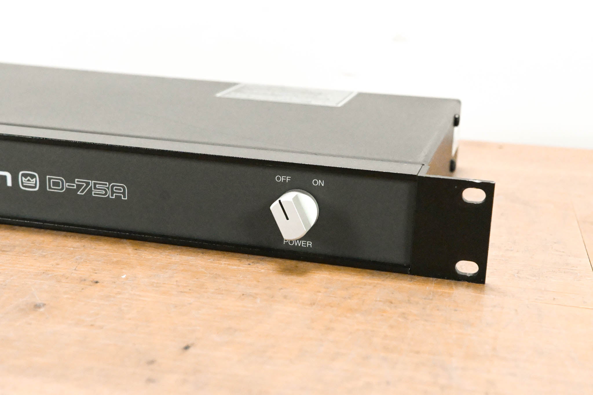 Crown D-75A 2-Channel Power Amplifier