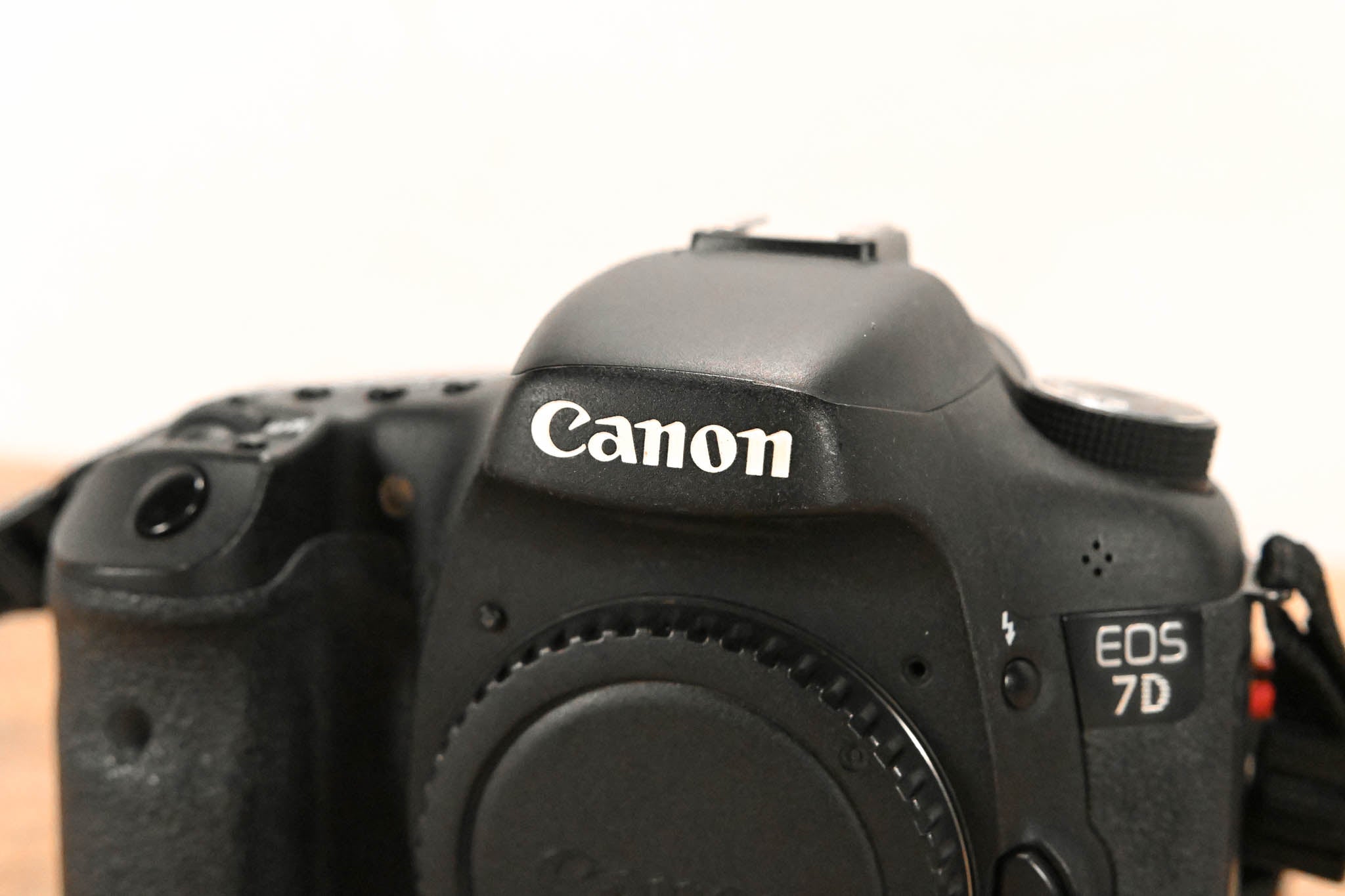 Canon EOS 7D DSLR Camera Body