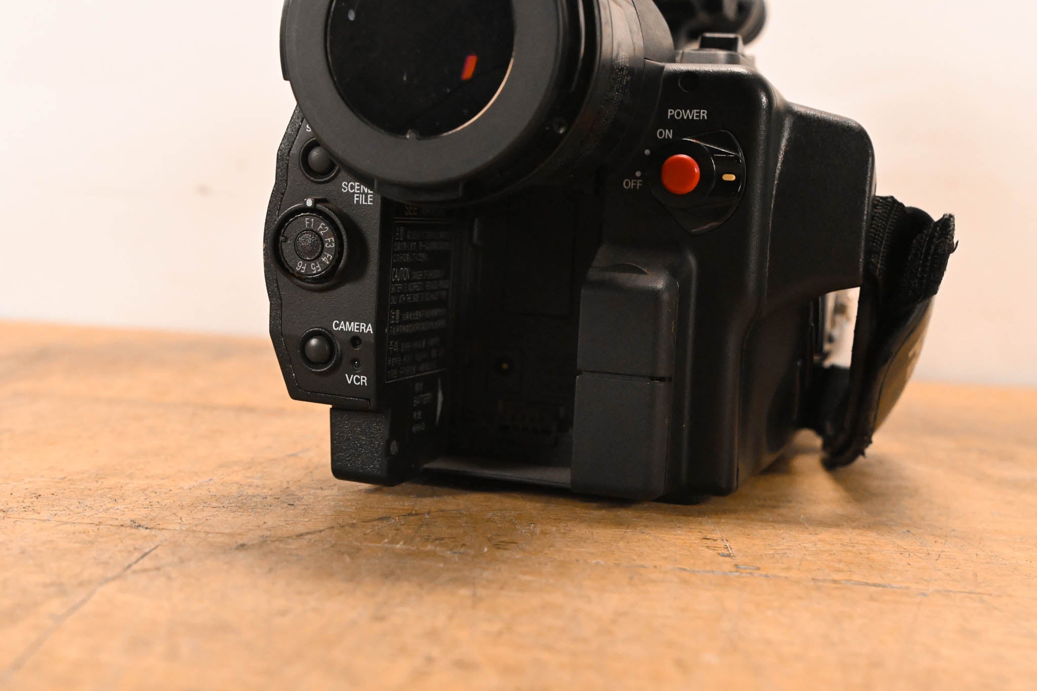 Panasonic AG-DVX100B 3-CCD Mini-DV Cinema Video Camcorder