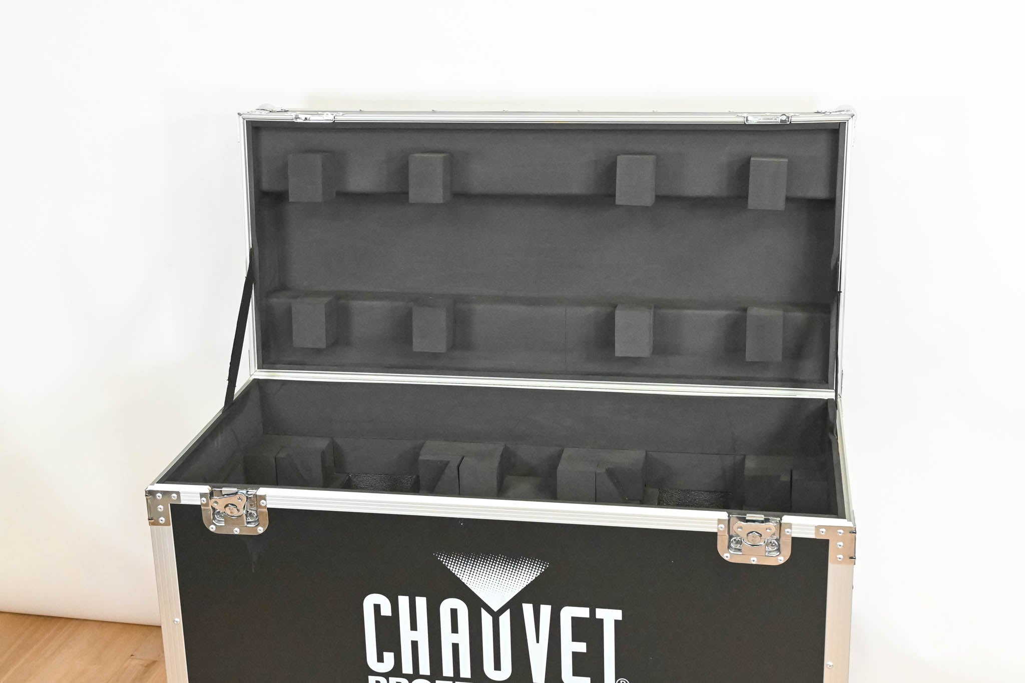 Chauvet Rogue R2X Spot and R3 Spot (2) Road Case