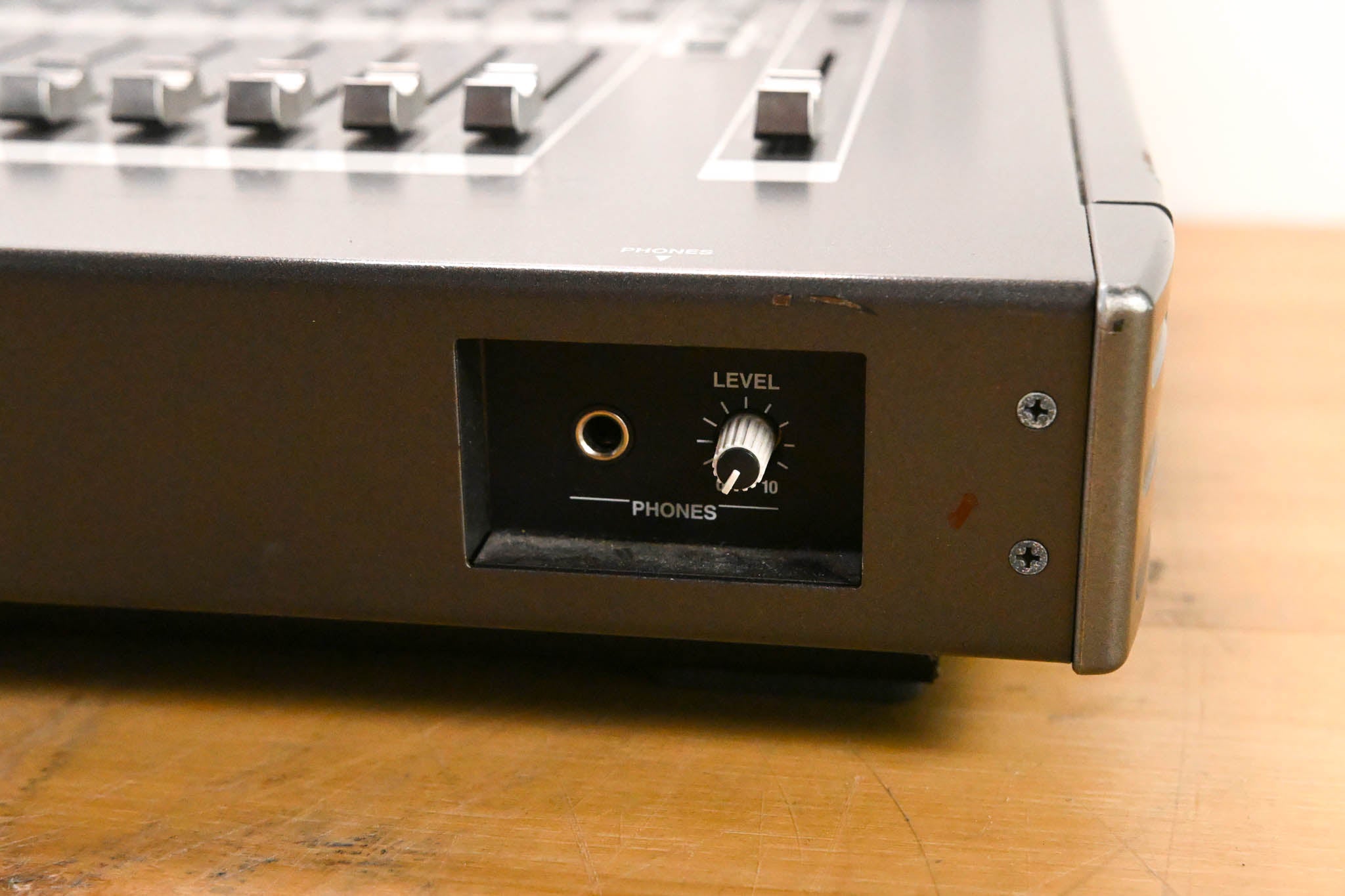 Roland M-480 48-Channel Live Digital Mixing Console