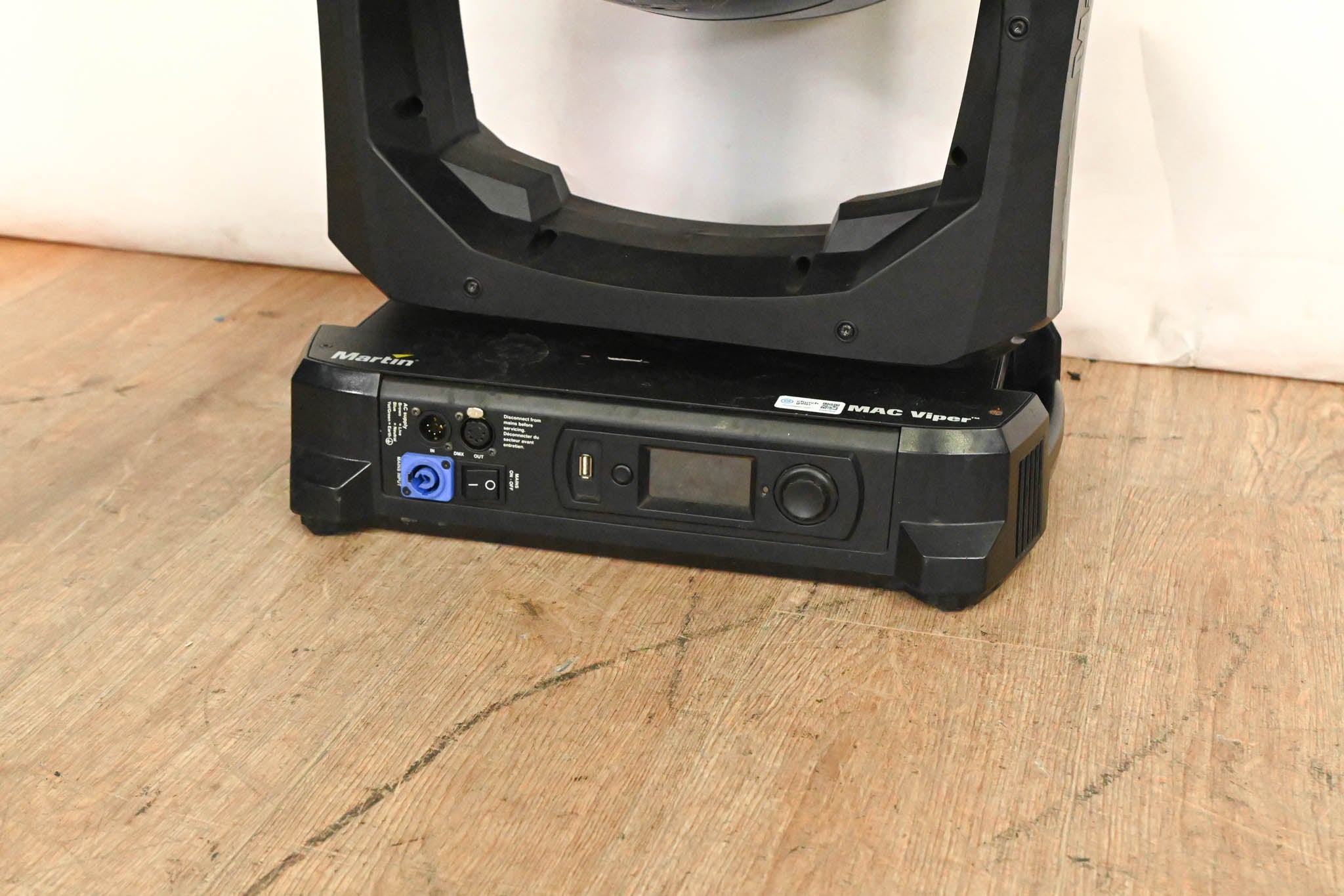 Martin MAC Viper Profile High Output Discharge-Based Moving Light