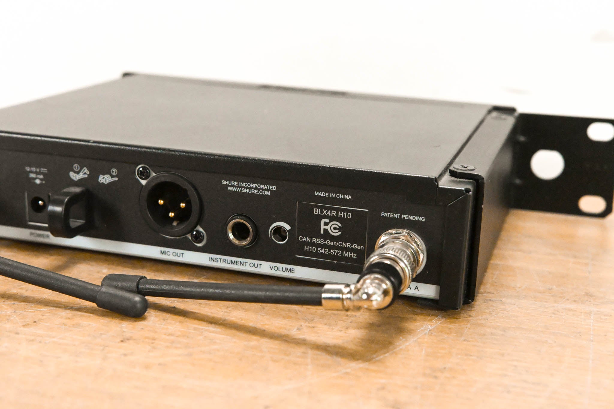 Shure BLX4R Rack-Mountable Wireless Receiver - H10 Band NO POWER SUPPLY