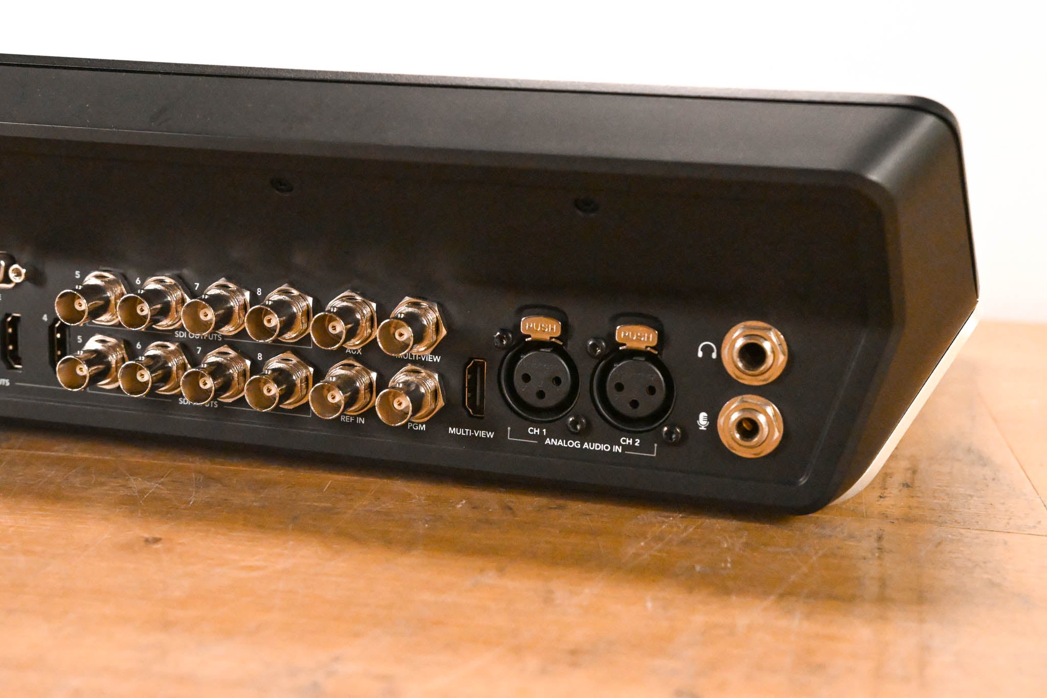 Blackmagic Design ATEM Television Studio Pro HD Live Production Switcher