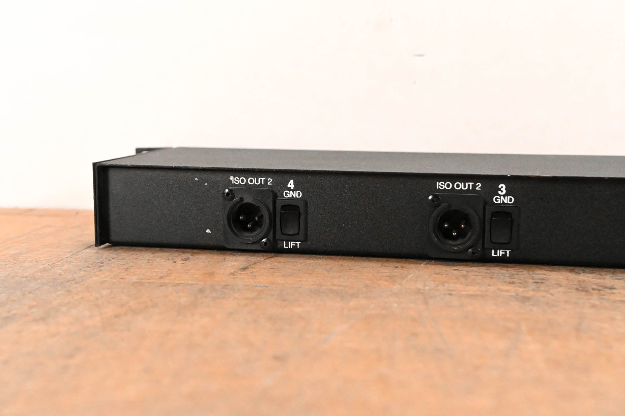 ProCo MS-43A Four-Channel Three Way Mic Splitter