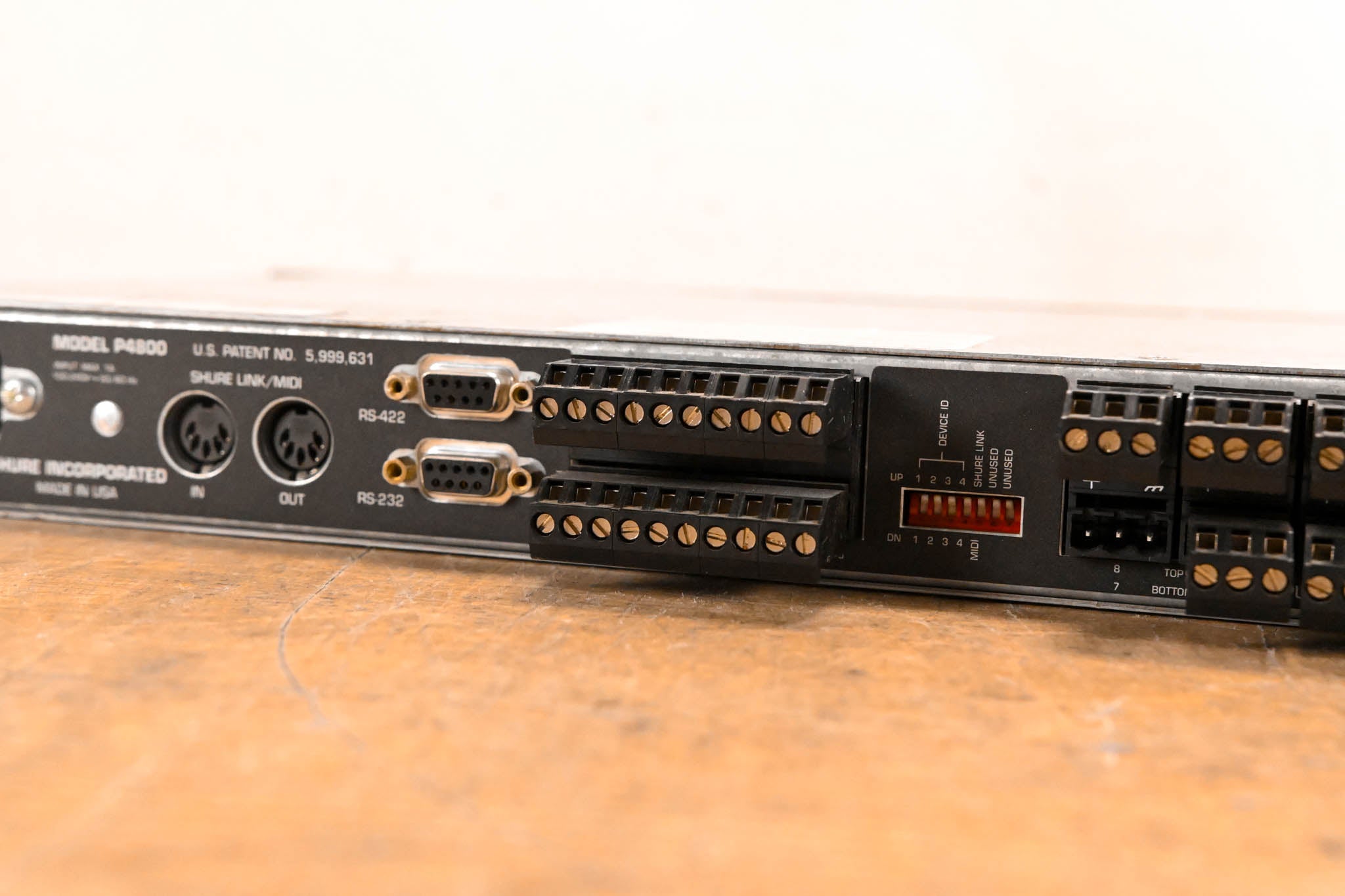 Shure P4800 4x8 Digital Signal Processor