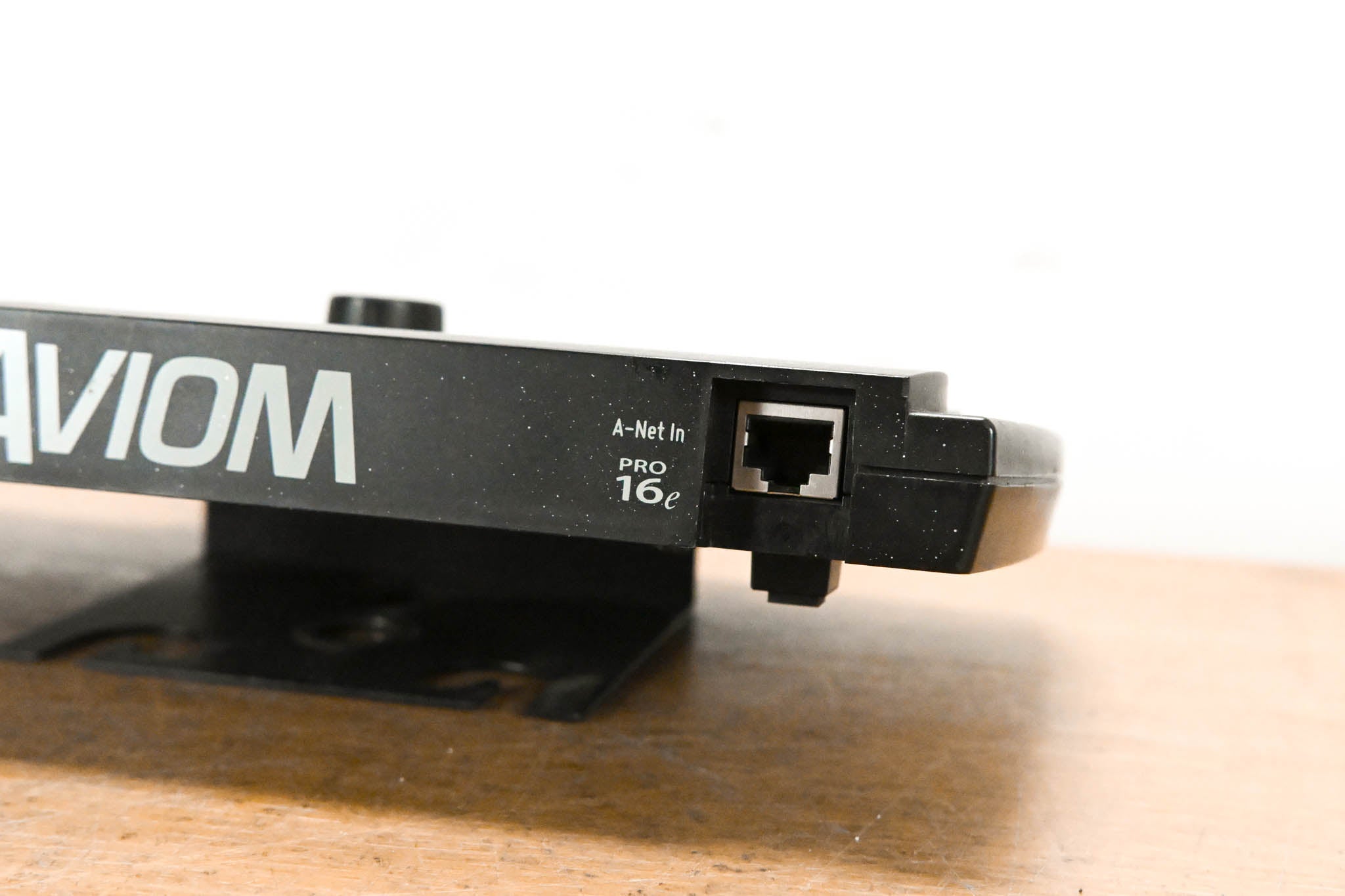 Aviom A320 16-Channel Personal Mixer