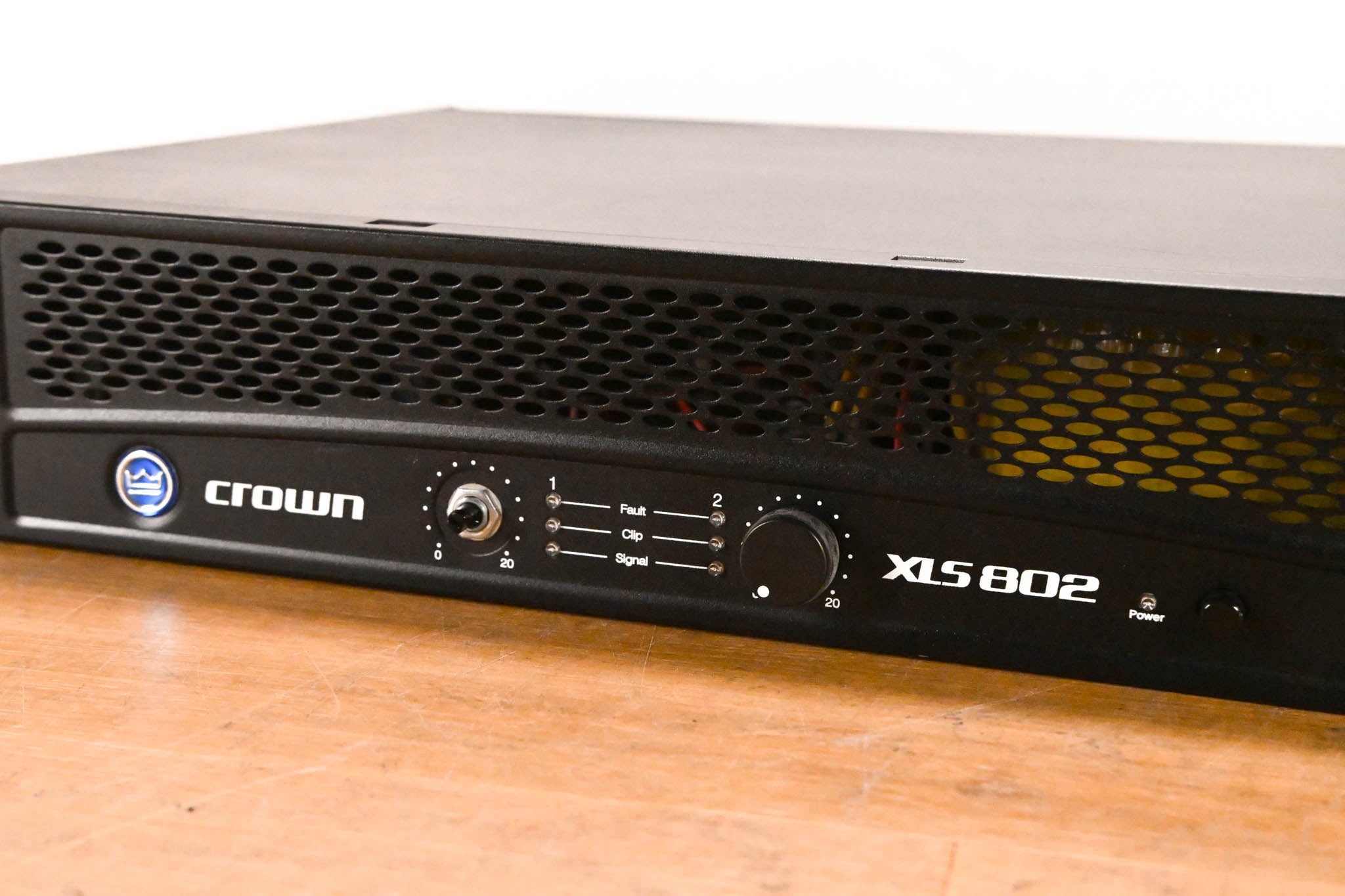 Crown XLS 802 2-Channel Power Amplifier