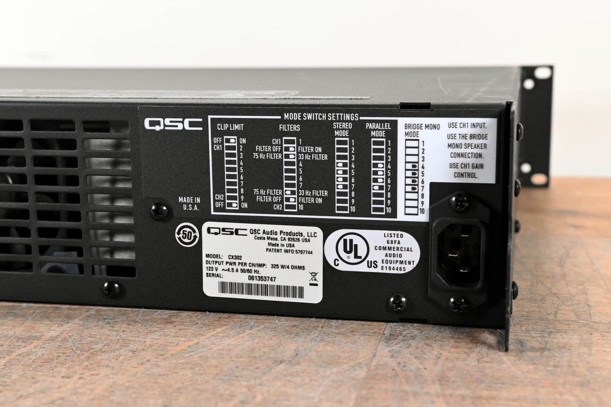 QSC CX302 2-Channel Power Amplifier