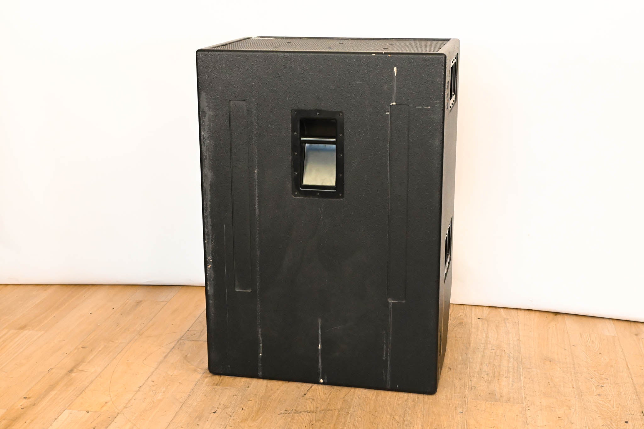 EAW SB1000zR High Output Dual 18" Passive Subwoofer