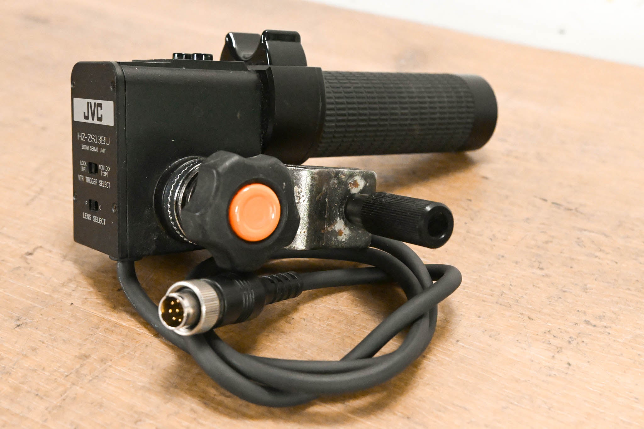 JVC HZ-ZS13BU Zoom Servo Lens Control