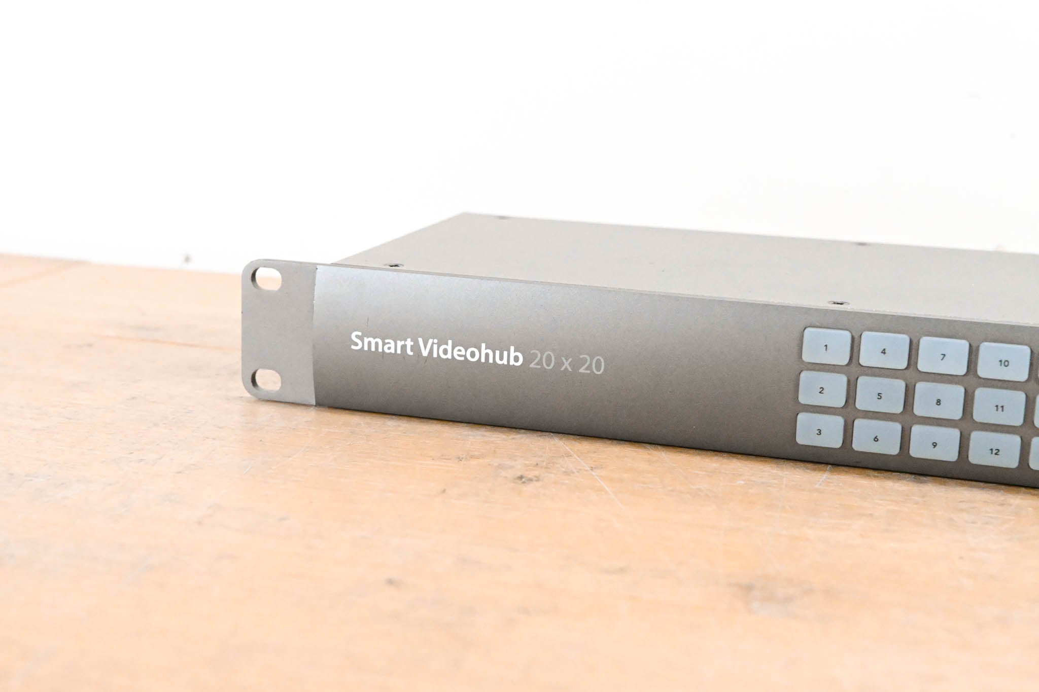 Blackmagic Design Smart VideoHub 20x20 6G-SDI