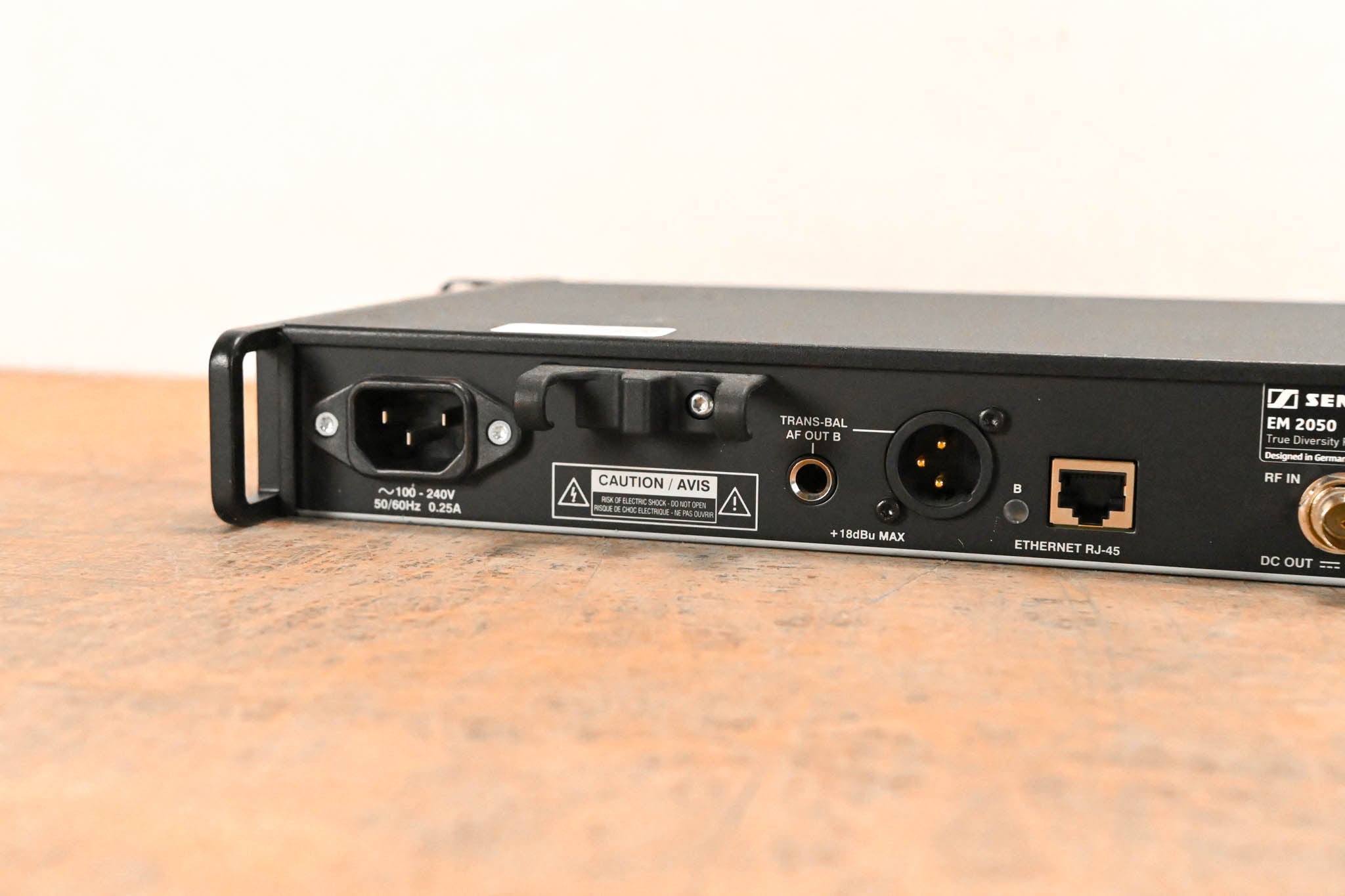Sennheiser EM 2050 Dual-Channel Wireless Receiver Aw Range: 516-558 MHz