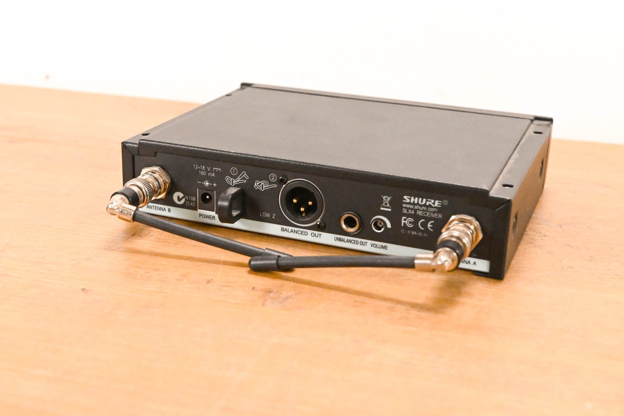 Shure SLX14-H5 Wireless Bodypack System - 518-542 MHz (NO POWER SUPPLY)