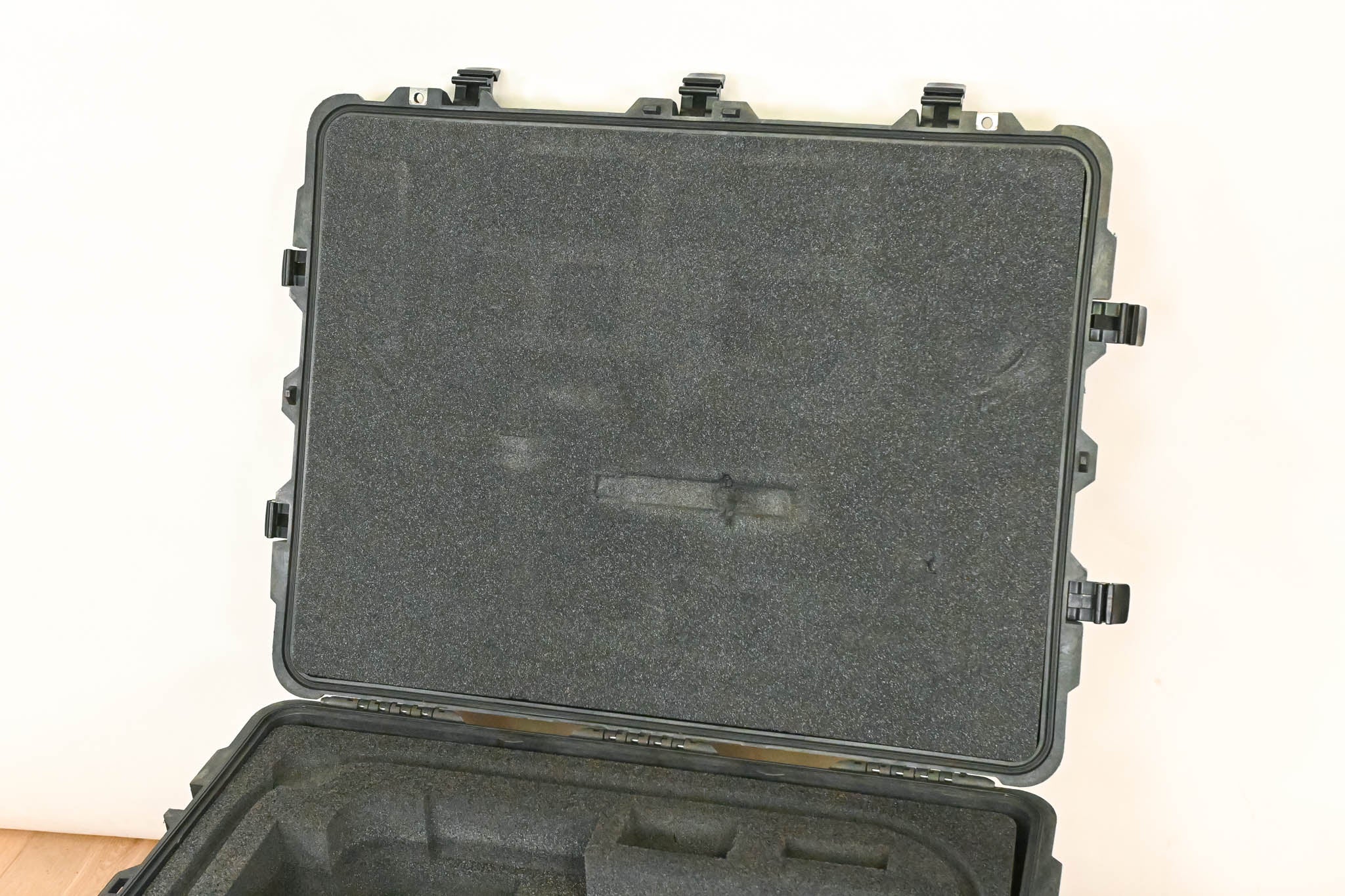 Pelican 1630 Protector Transport Case with Foam