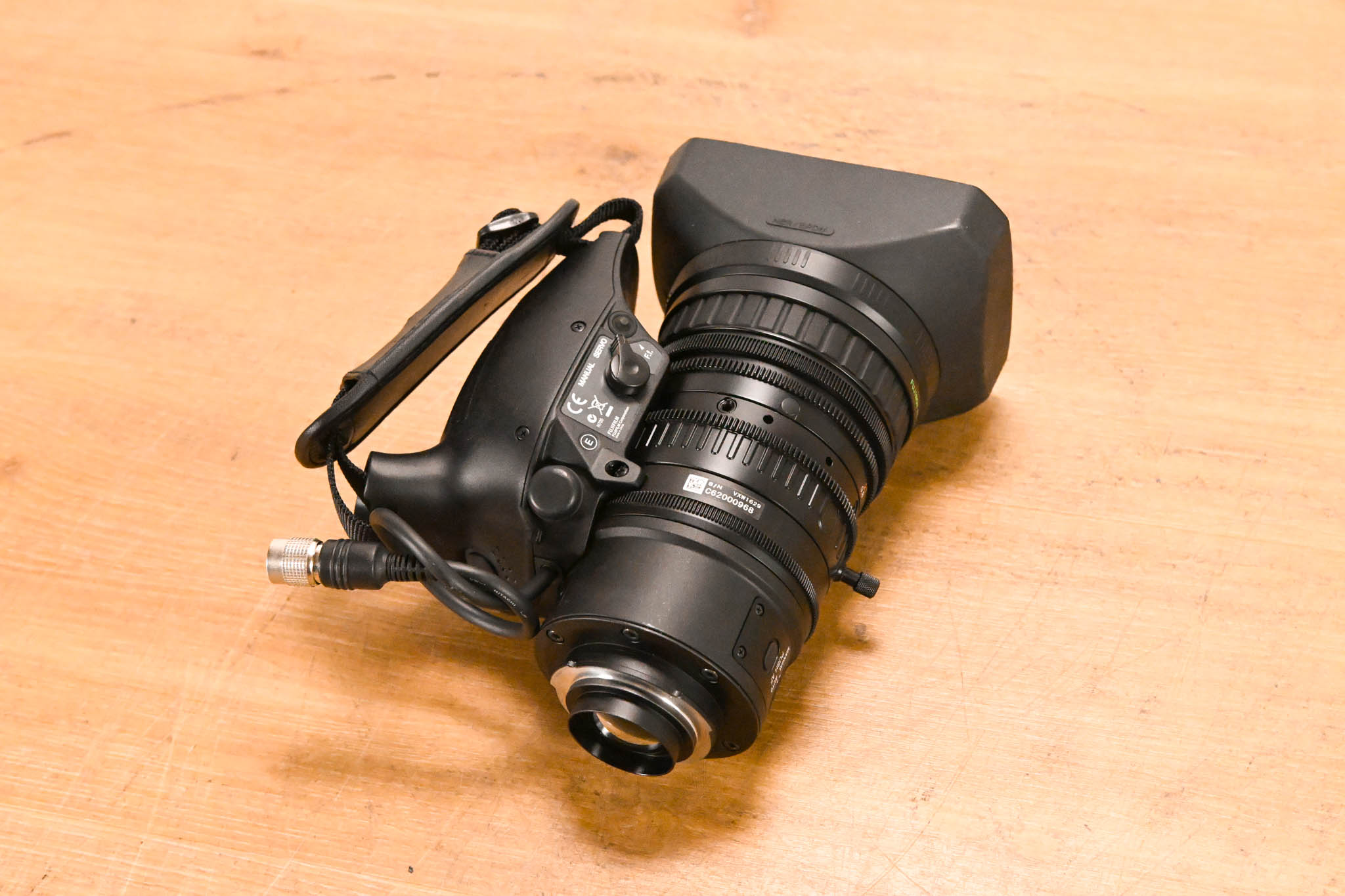 Fujinon XA16x8A-XB4 Broadcast Zoom Lens - 1:1.9/8-128mm
