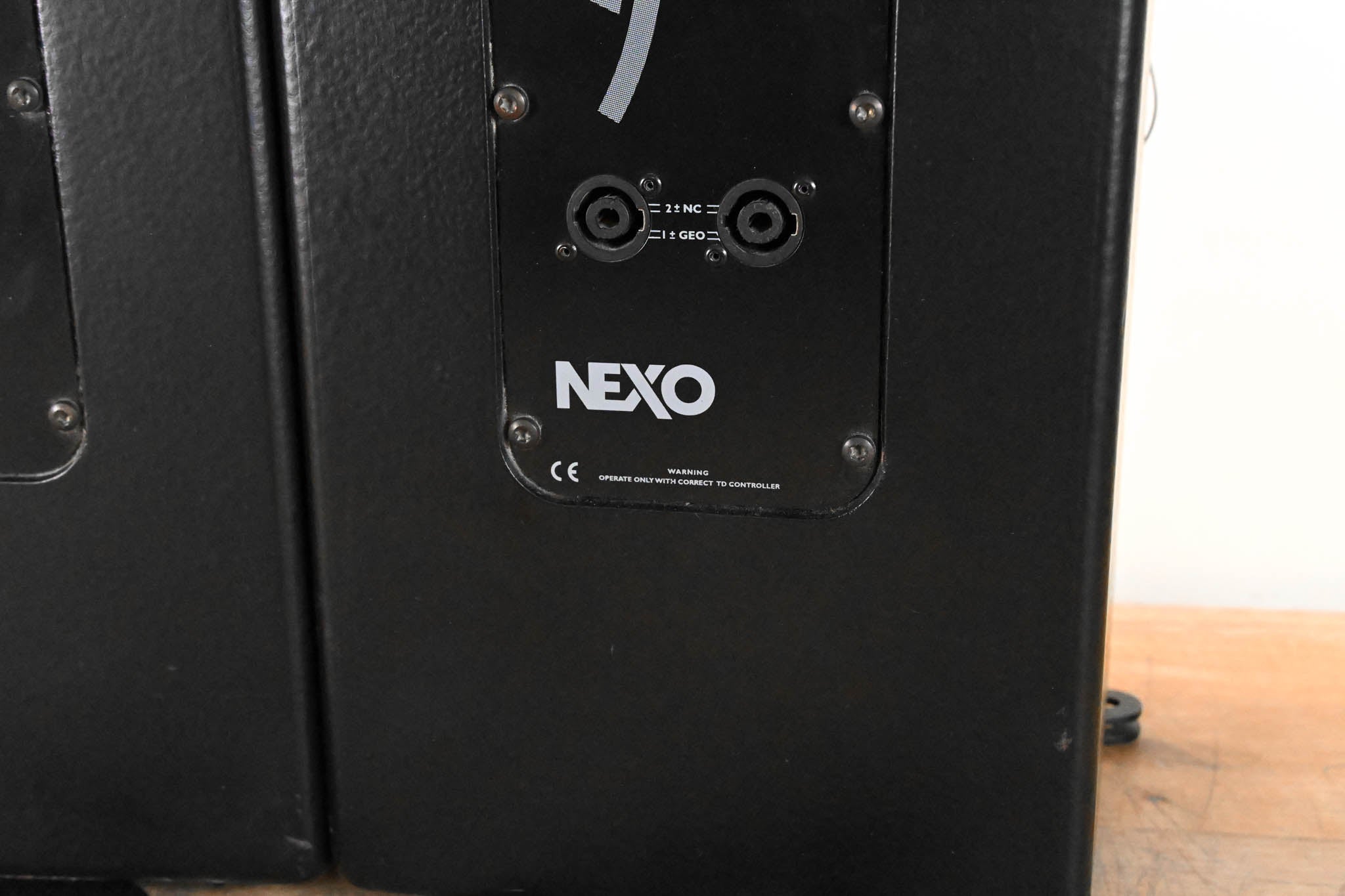 NEXO GEO S805 Compact High-Output Array Module (PAIR)