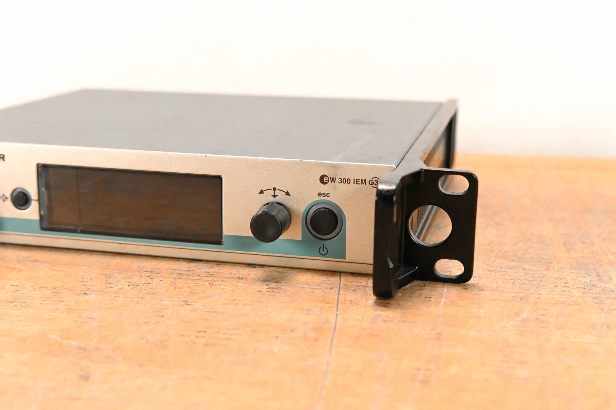 Sennheiser SR 300 IEM G3 Wireless Transmitter 566-608MHz NO POWER SUPPLY