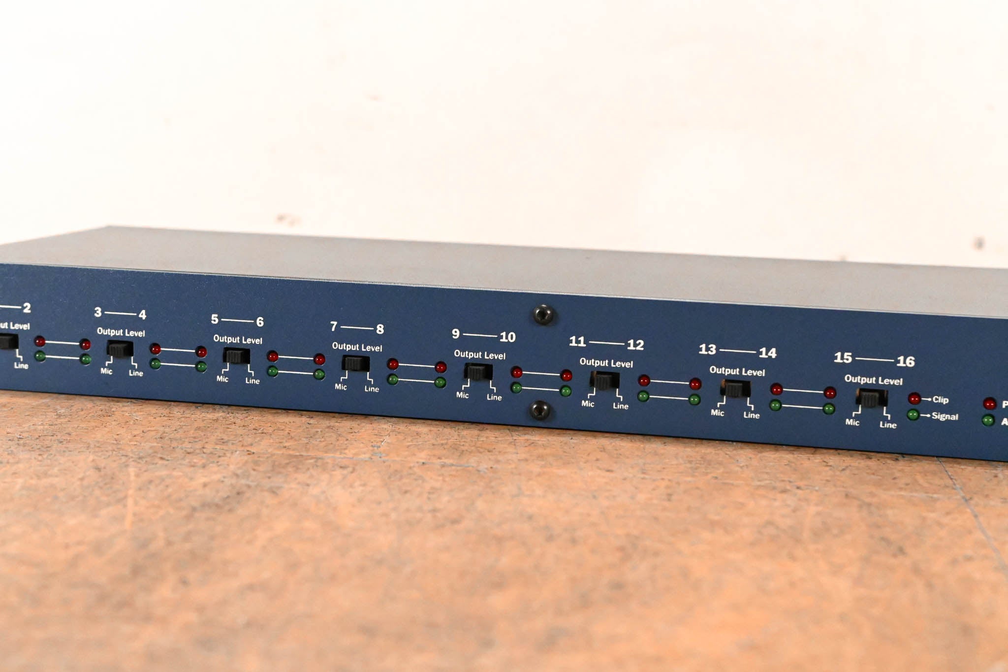 Aviom AN-16/o A-Net Output Module