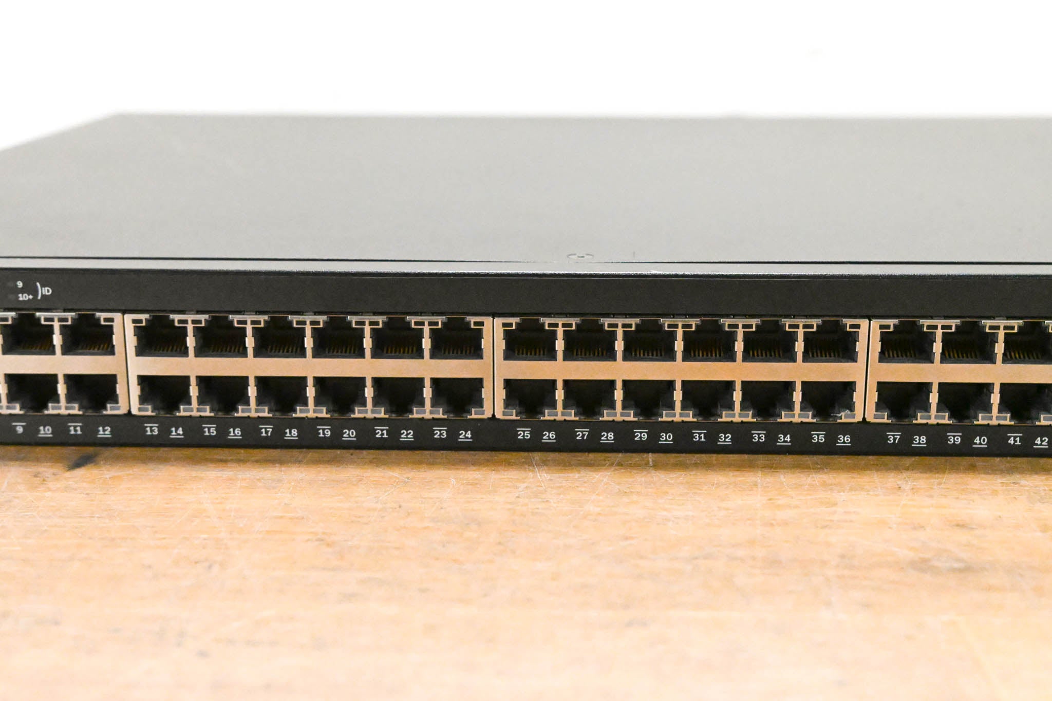 Brocade ICX 7250-48P-2X10G 10/100/1000 48-Port PoE+ Switch