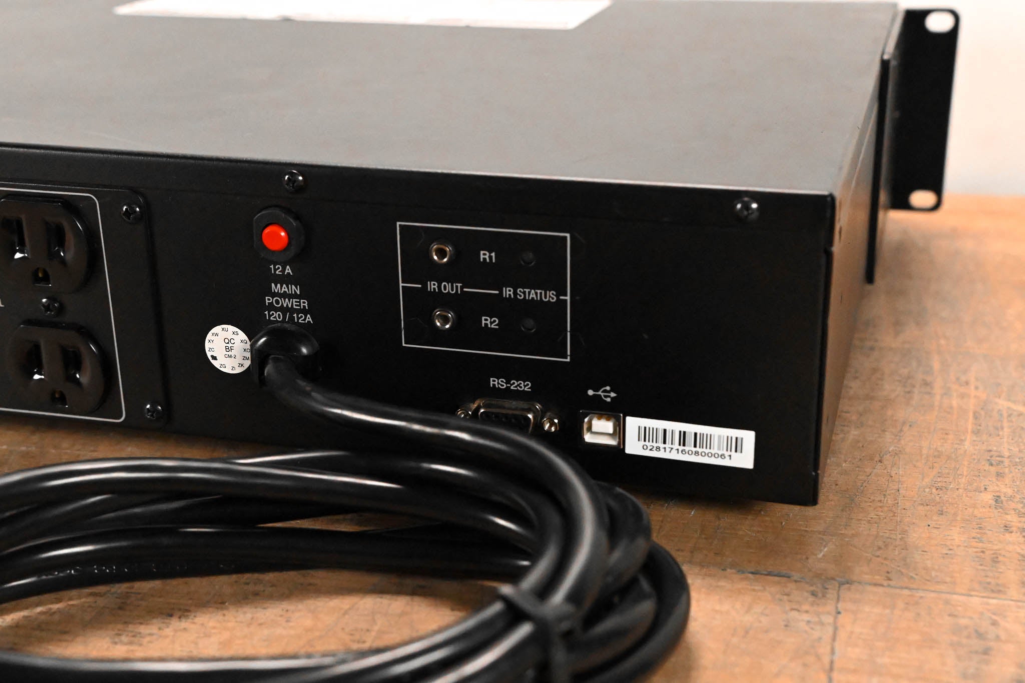 Furman F1000-UPS 1000VA 2RU Rack-Mountable Uninterruptible Power Supply