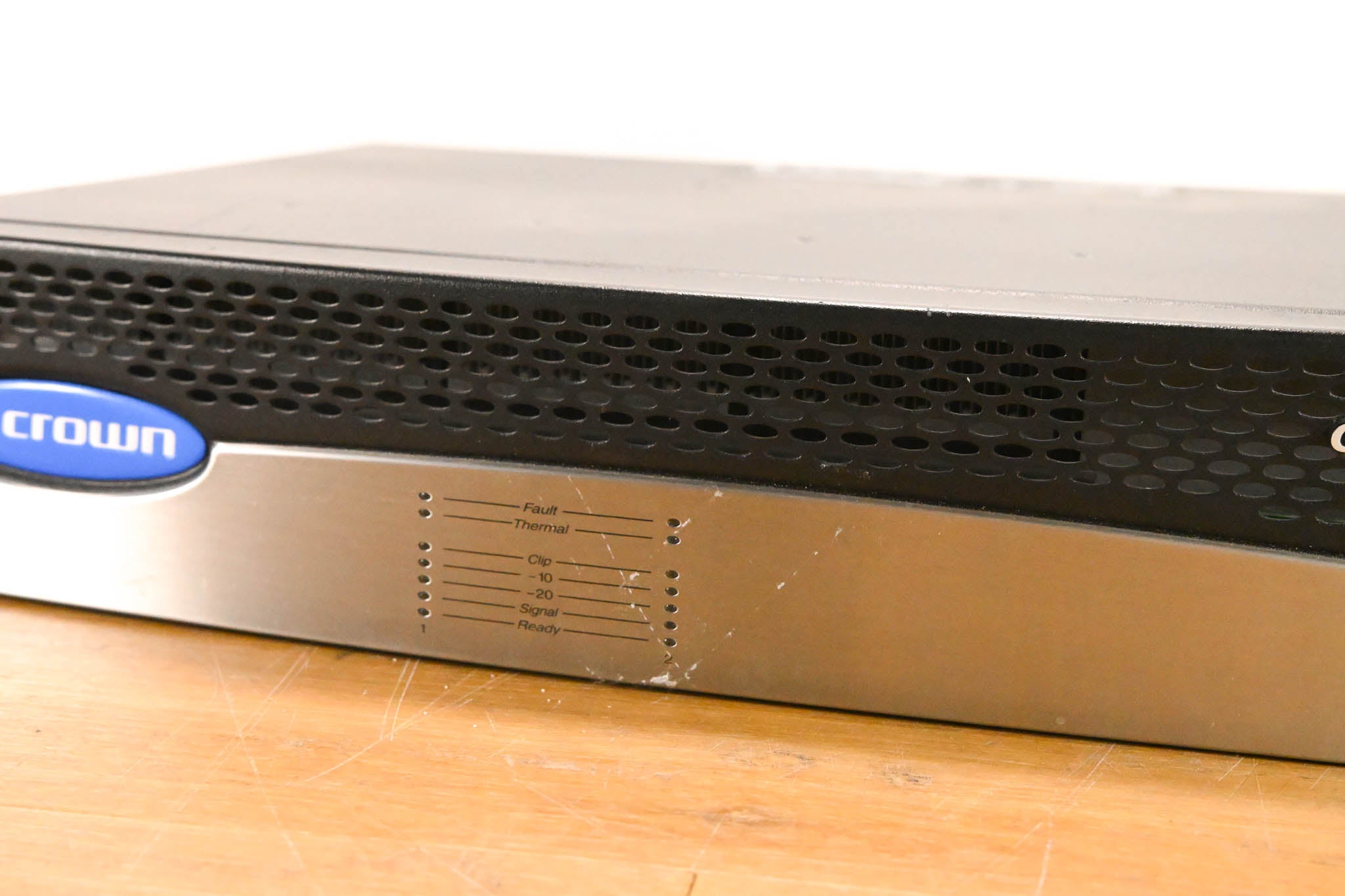 Crown CTs 3000 Two-Channel 1500W Power Amplifier