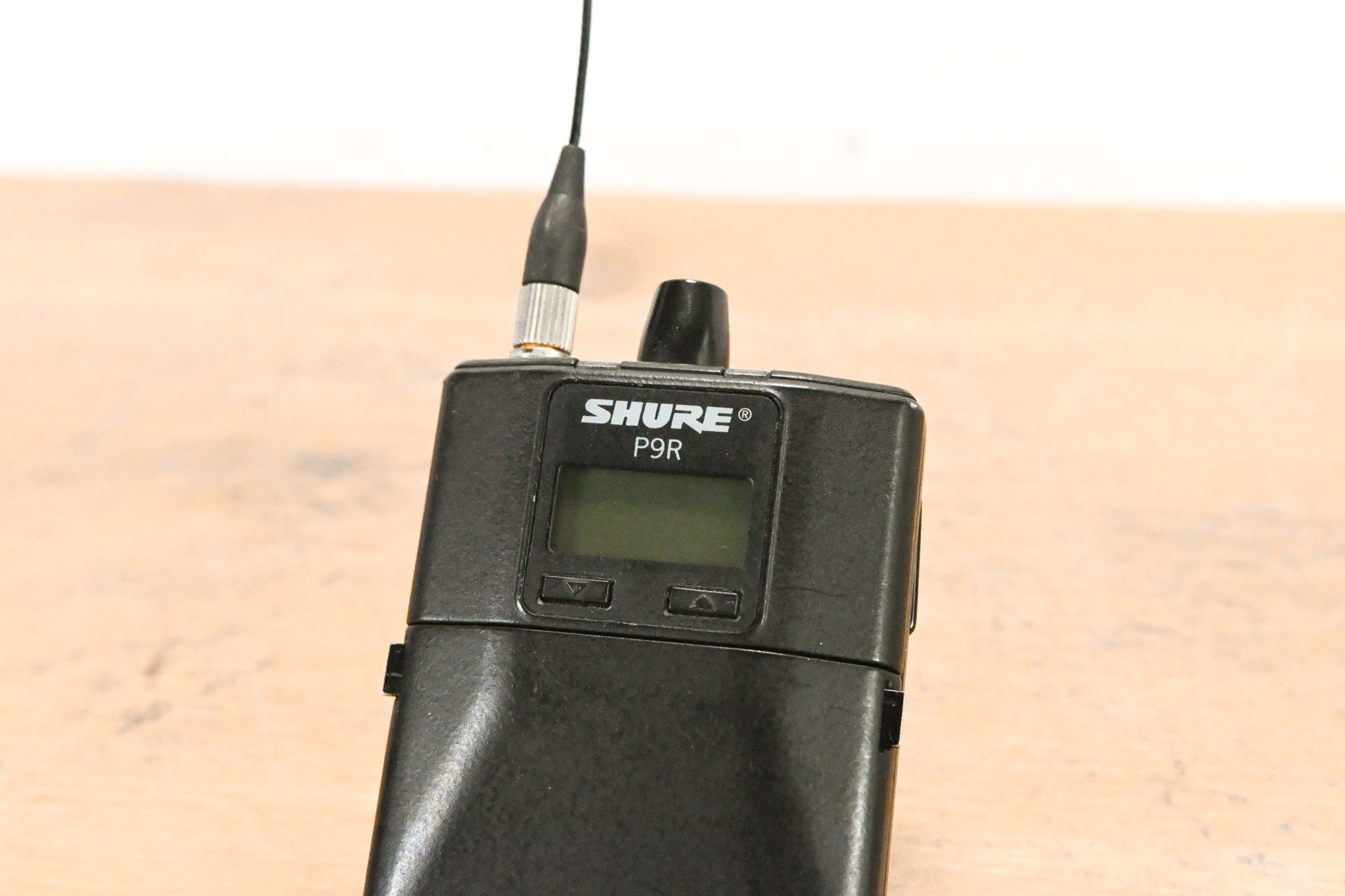 Shure PSM 900 Wireless IEM System L6 Band: 656-692 MHz (NO POWER SUPPLY)
