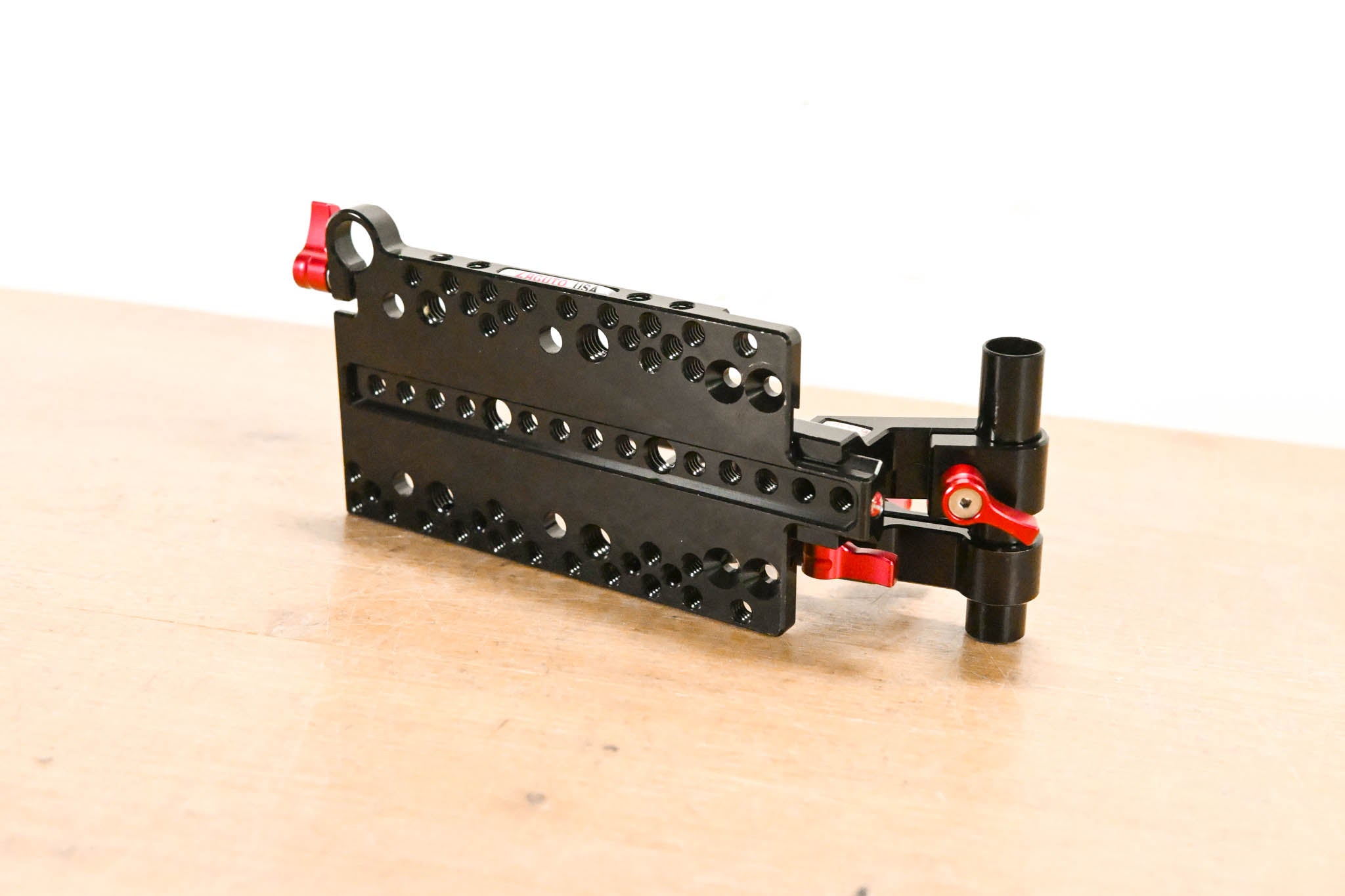 Zacuto Z-C2TP C200 Top Plate with Riser Bracket & Rods