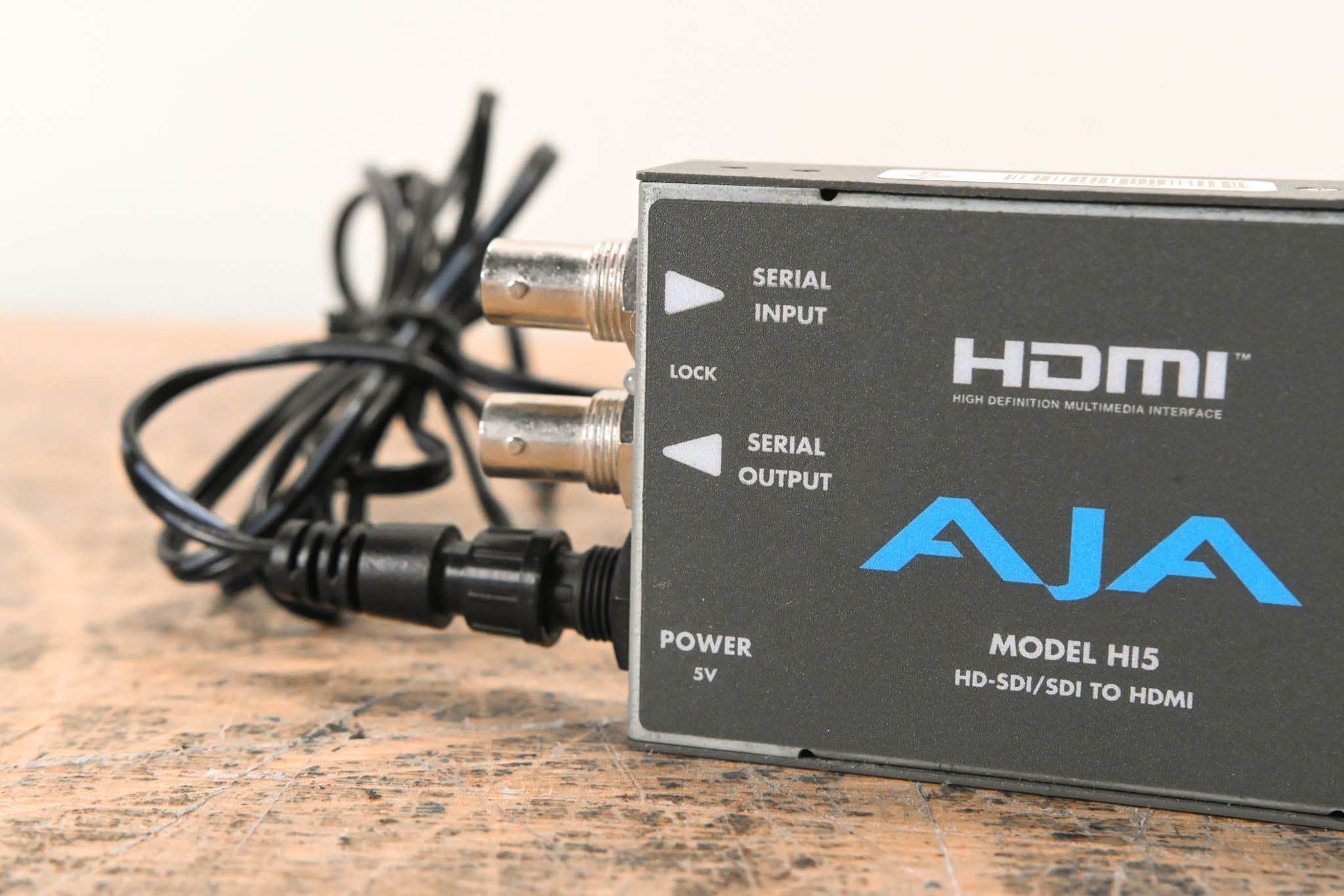 AJA HI5 HD/SD-SDI to HDMI Video and Audio Converter