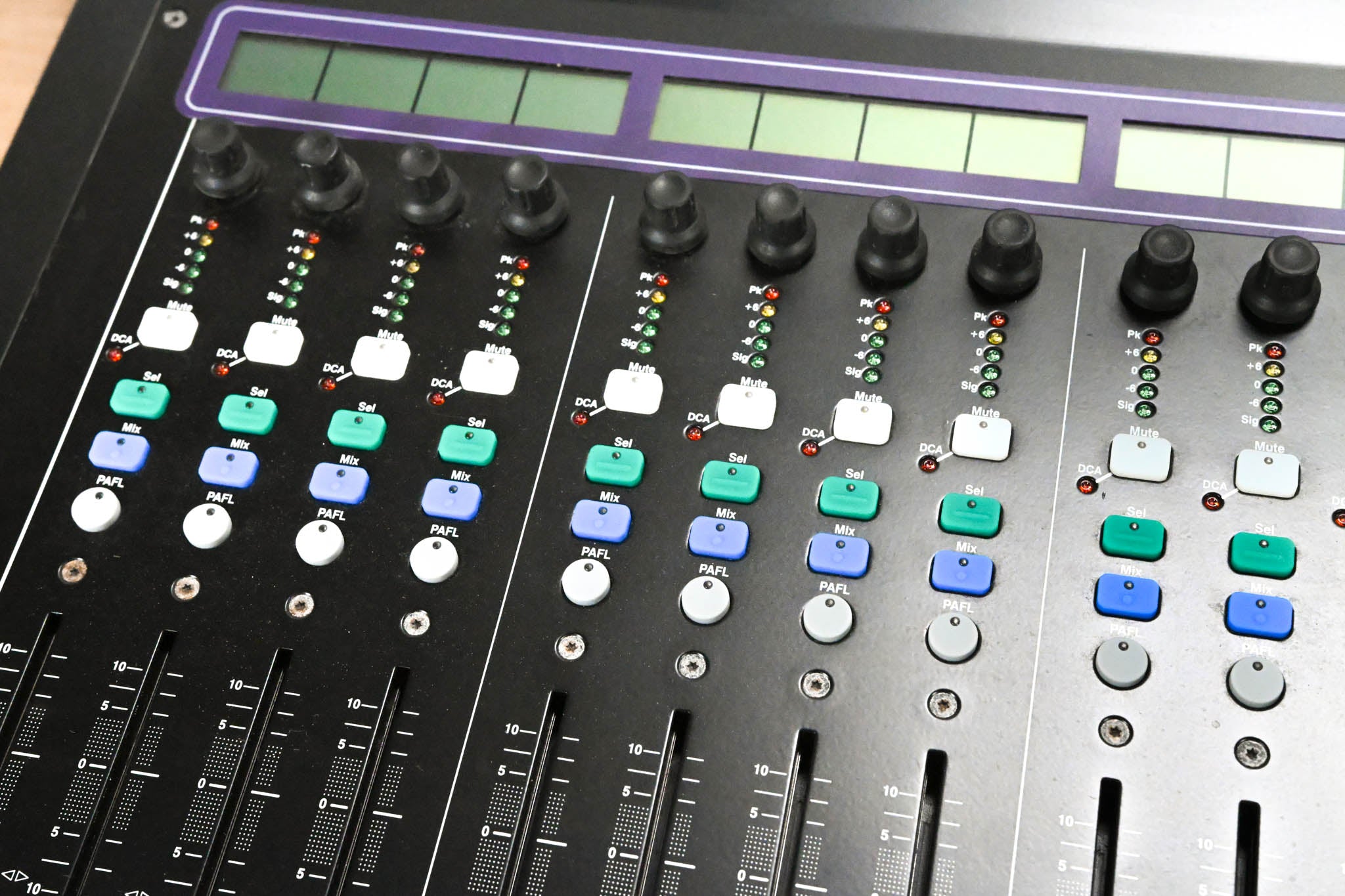 Allen & Heath GLD-80 Digital Audio Mixing Surface
