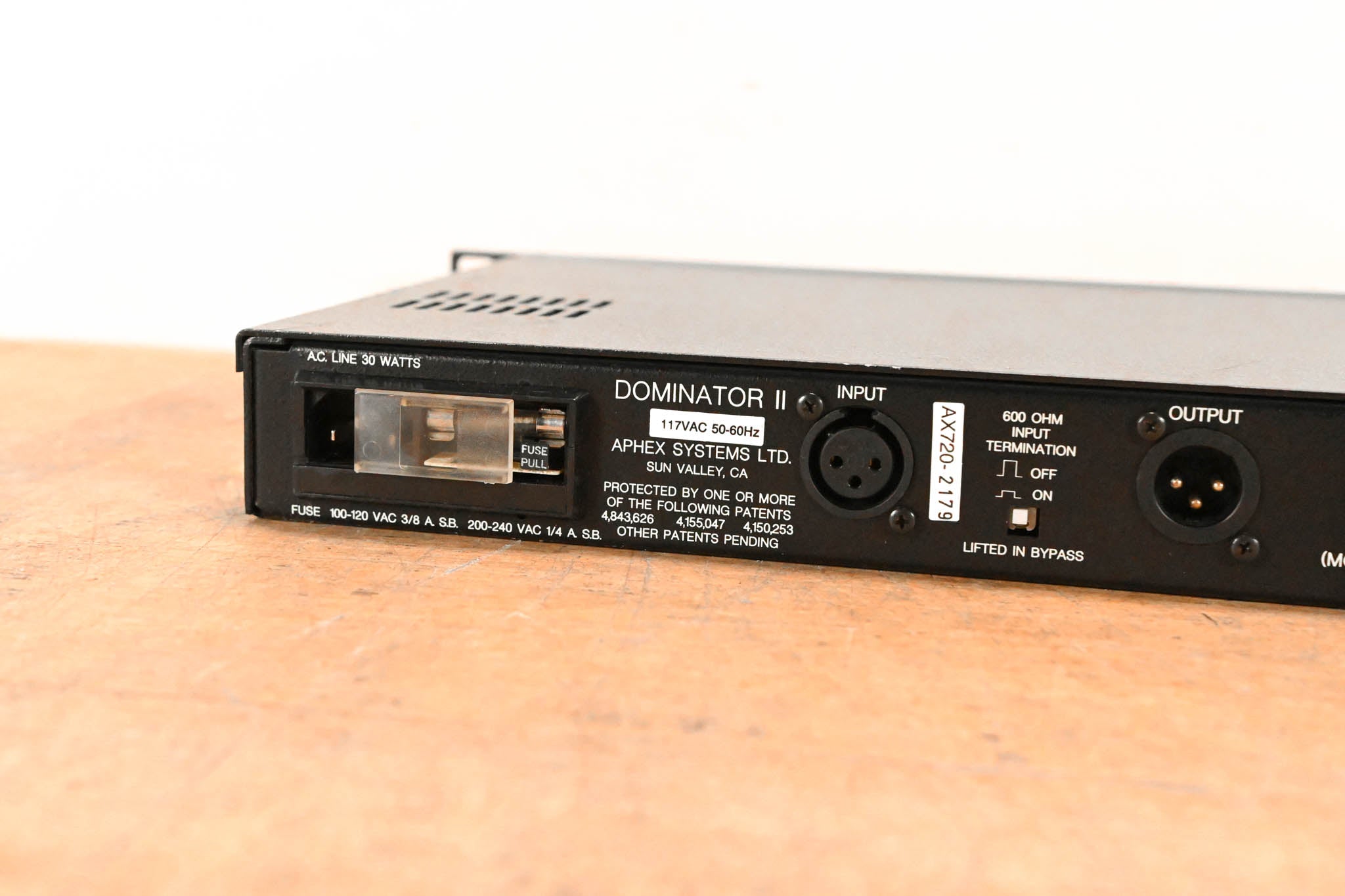 Aphex 720 DOMINATOR II Precision Multiband Peak Limiter