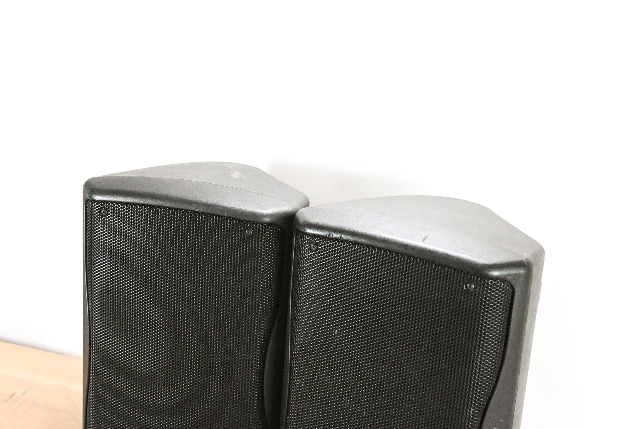 Electro-Voice (EV) ZX1-90 8-inch Two-Way Passive Loudspeaker (PAIR
