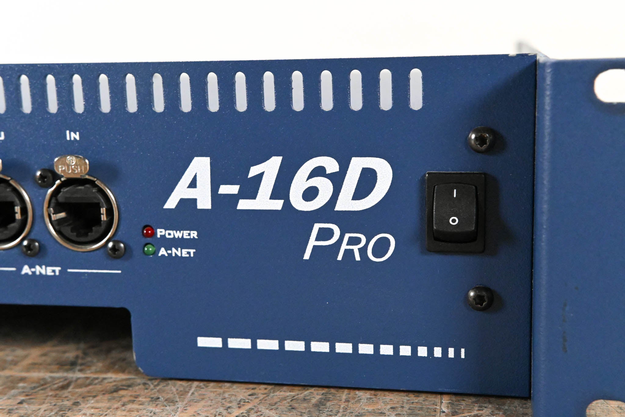 Aviom A-16D Pro A-Net Distributor