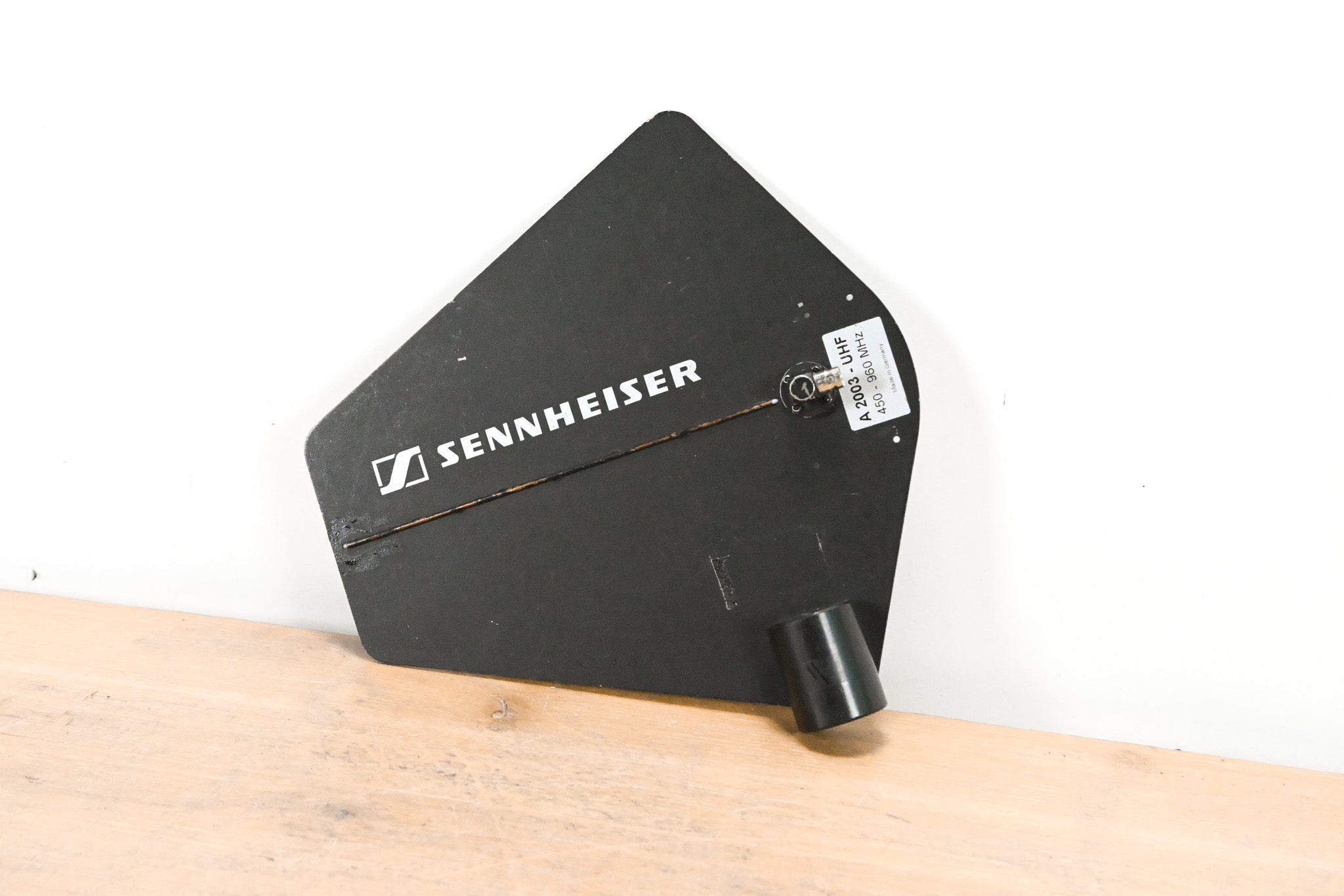 Sennheiser A-2003-UHF Passive Directional Antenna - 450-960 MHz