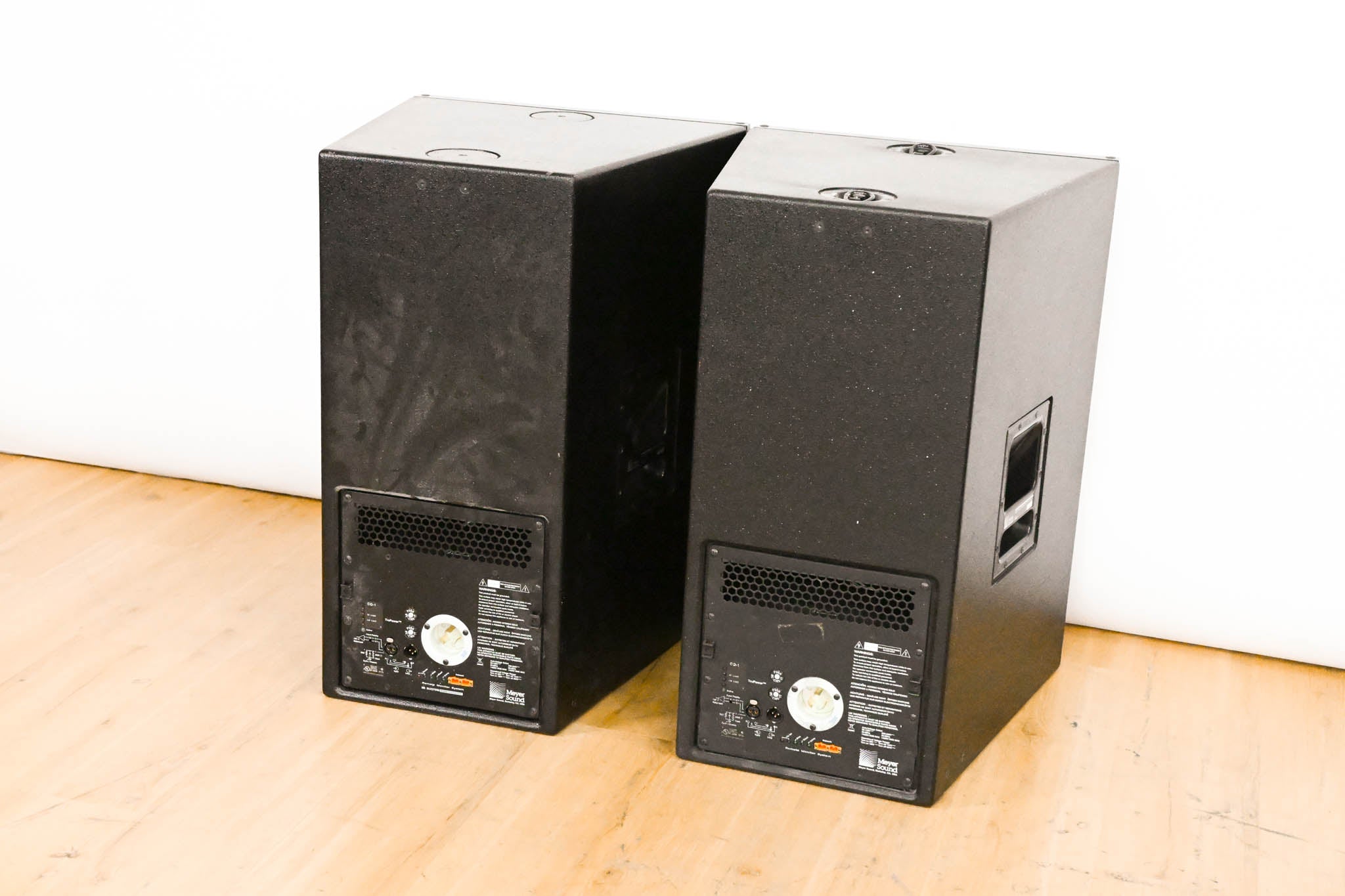 Meyer Sound CQ-1 Wide Coverage Main Loudspeaker (PAIR)